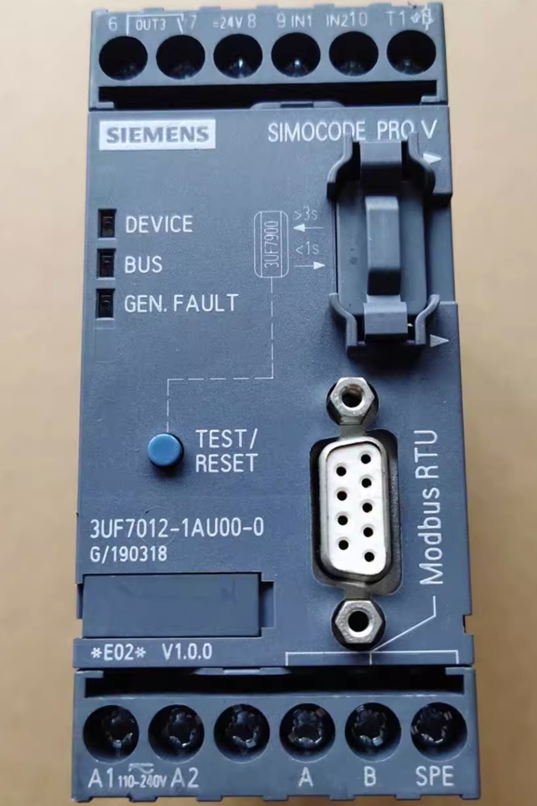 SIEMENS Motor Protection Control Module 3UF7012-1AU00-0
