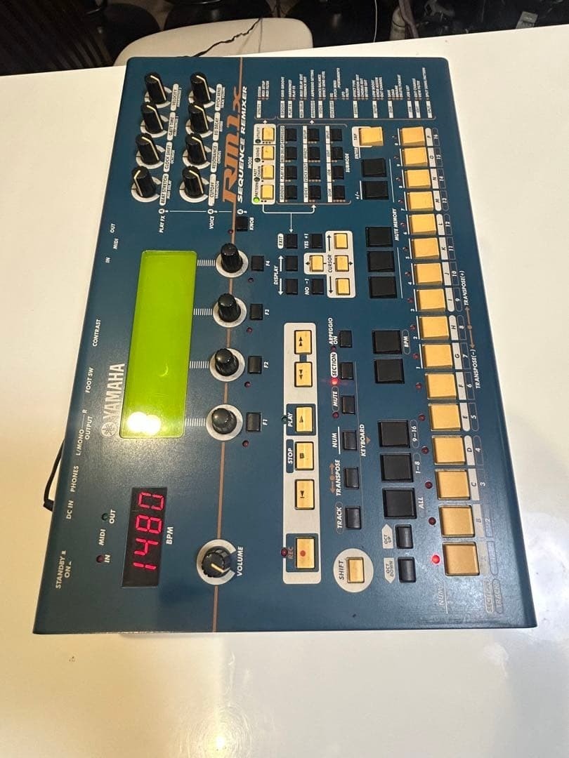YAMAHA RM1X Music Sequencer Workstation Junk As-Is Powers On Untested