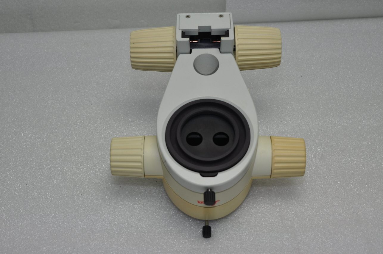 LEICA MS5 Microscope Body 10 445613, Microscope Carrier 10 445945