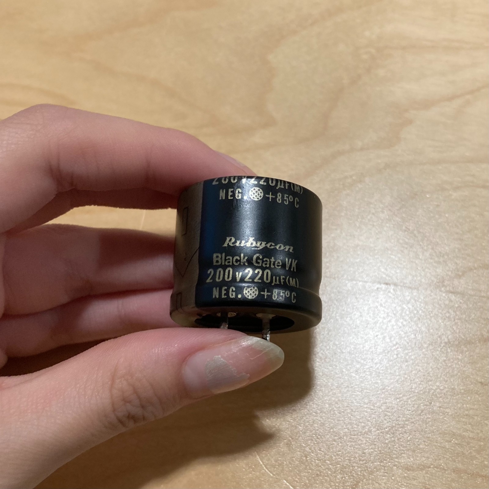 Rubycon Black Gate VK 200V 220uF Electrolytic Capacitor