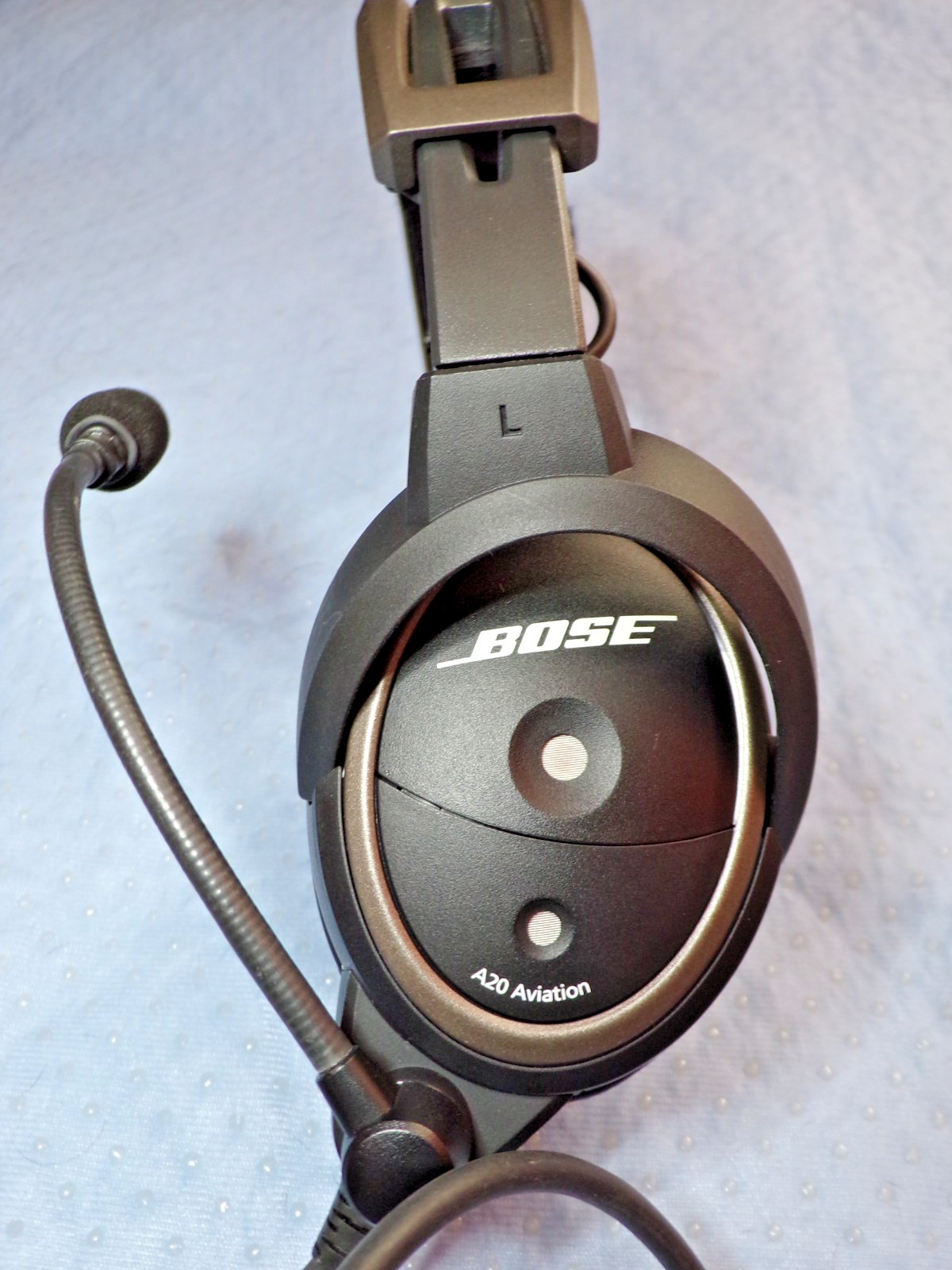 Bose A20 Aviation Headset with Bluetooth GA Dual Plug Cable - Black