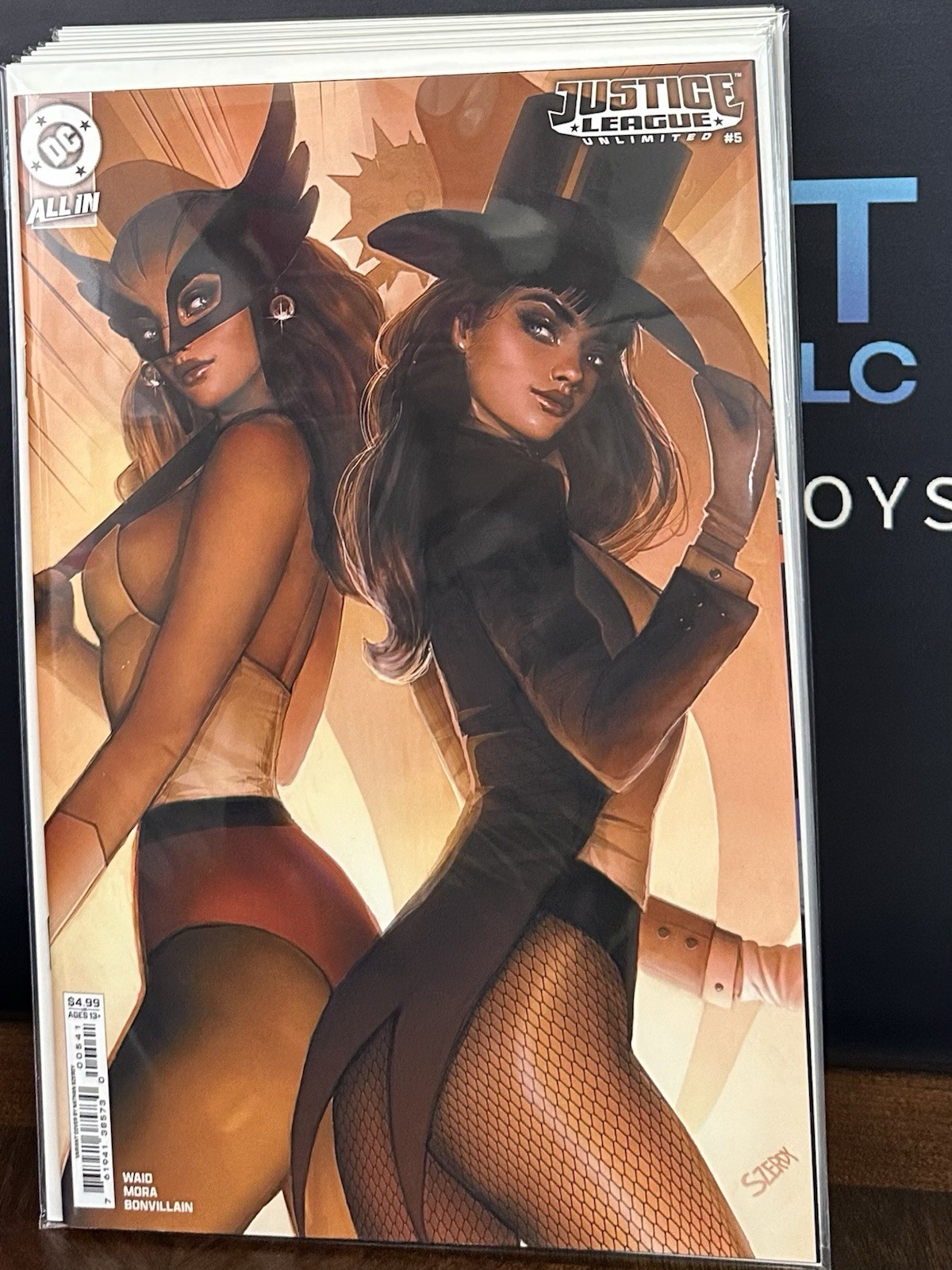 JUSTICE LEAGUE UNLIMITED #5 CVR B-Nathan Szerdy Variant