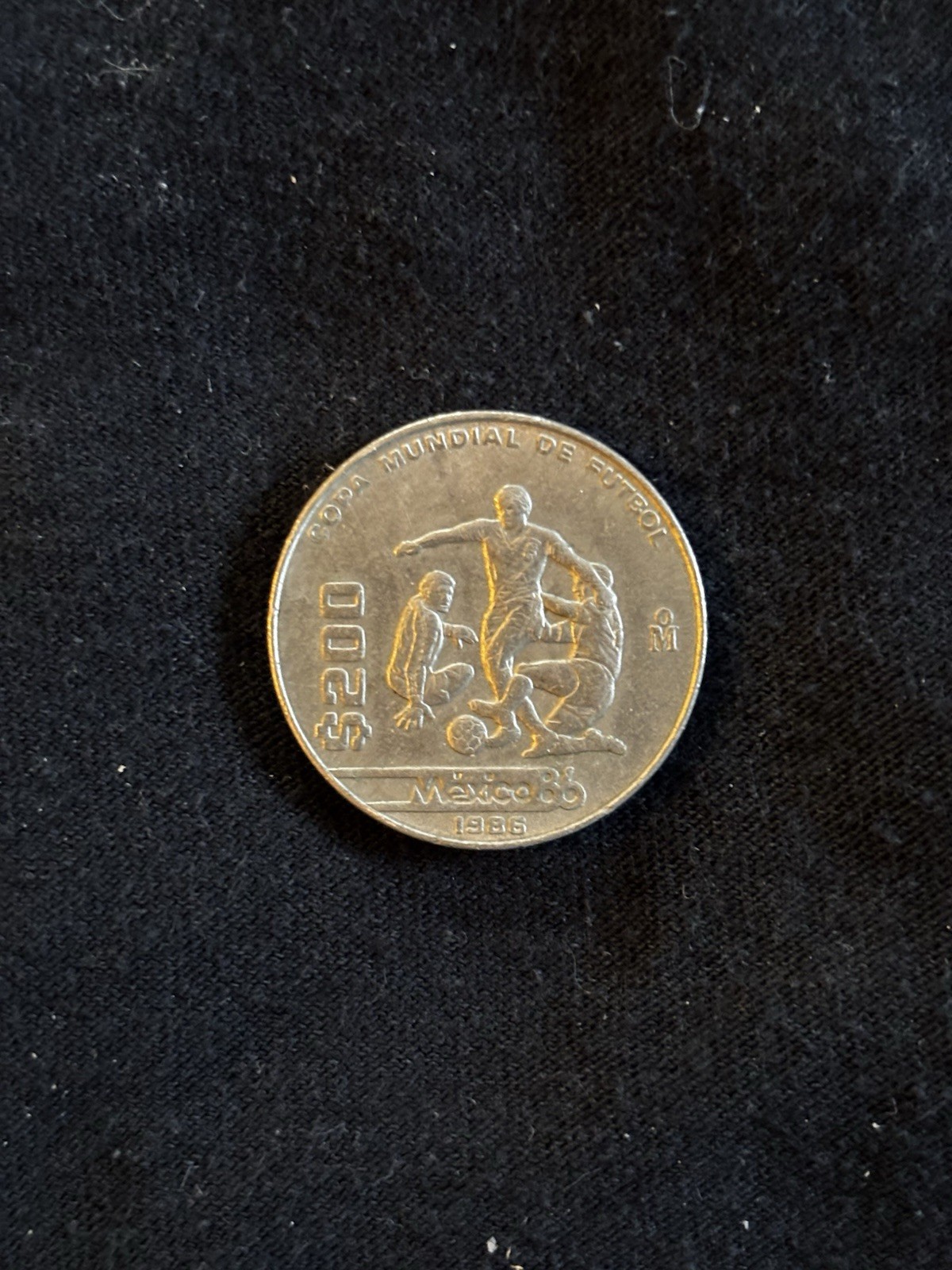 Mexico 200 Pesos, 1986, 1986 World Cup Soccer Games, Soccer players