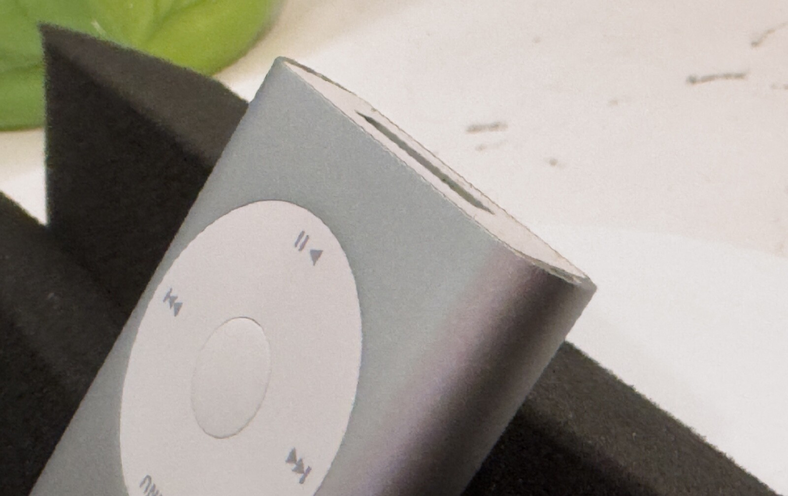 Heavily Modded Mint Silver iPod Mini 2nd Gen - Orange Backlight, Taptic, 256GB