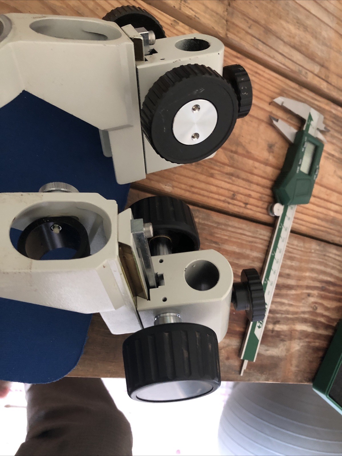 Pair Stereozoom Focusable 85mm Microscope Mount for 20mm Post 25mm Lamp Holder
