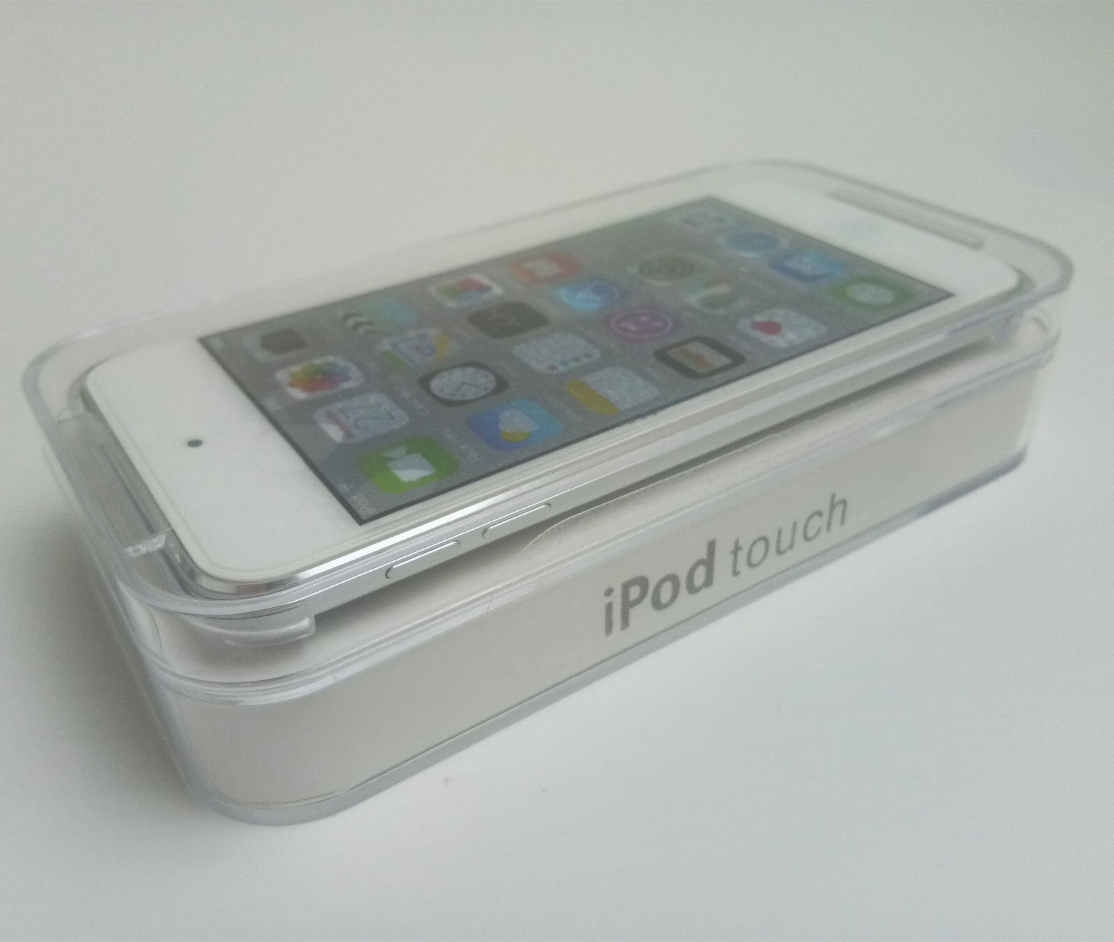 🍎NEW Apple iPod touch 5th Generation Silver (64 GB) MP4 Player ✅ Sealed BOX ✅