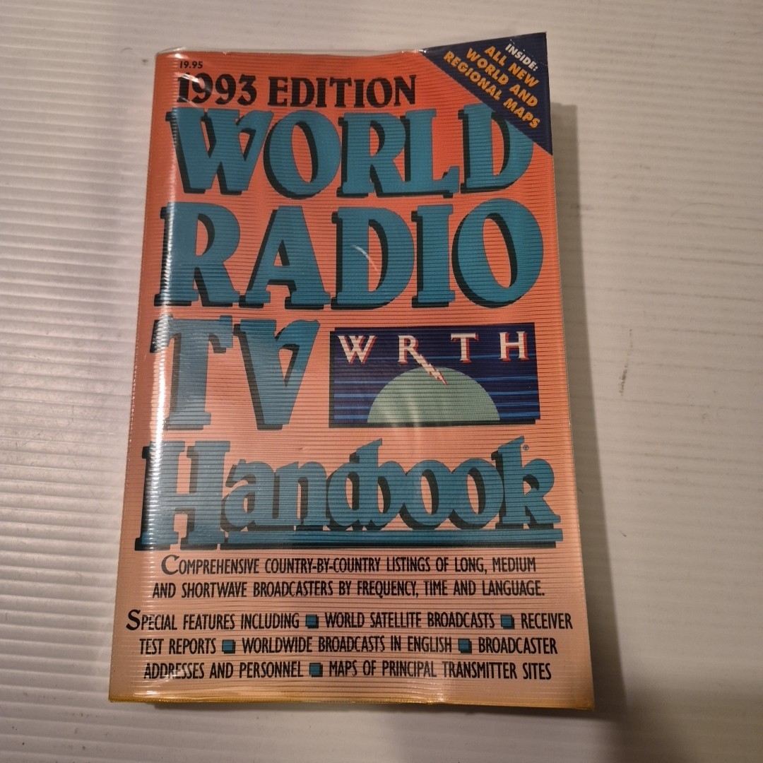 1993 World Radio TV Handbook WRTH Stations W/Japanese Users Guide