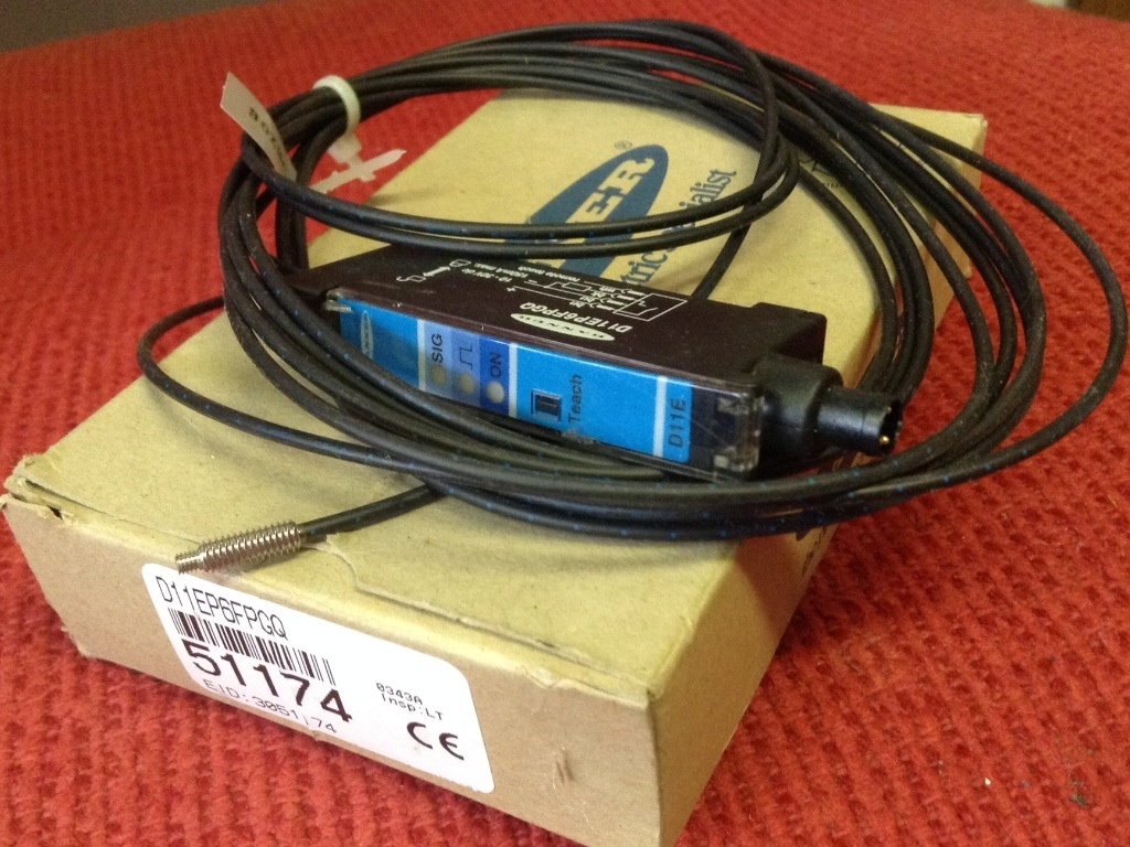 Banner - Plastic - Fiber Optic Sensor - Model #D11EP6FPGQ - NEW