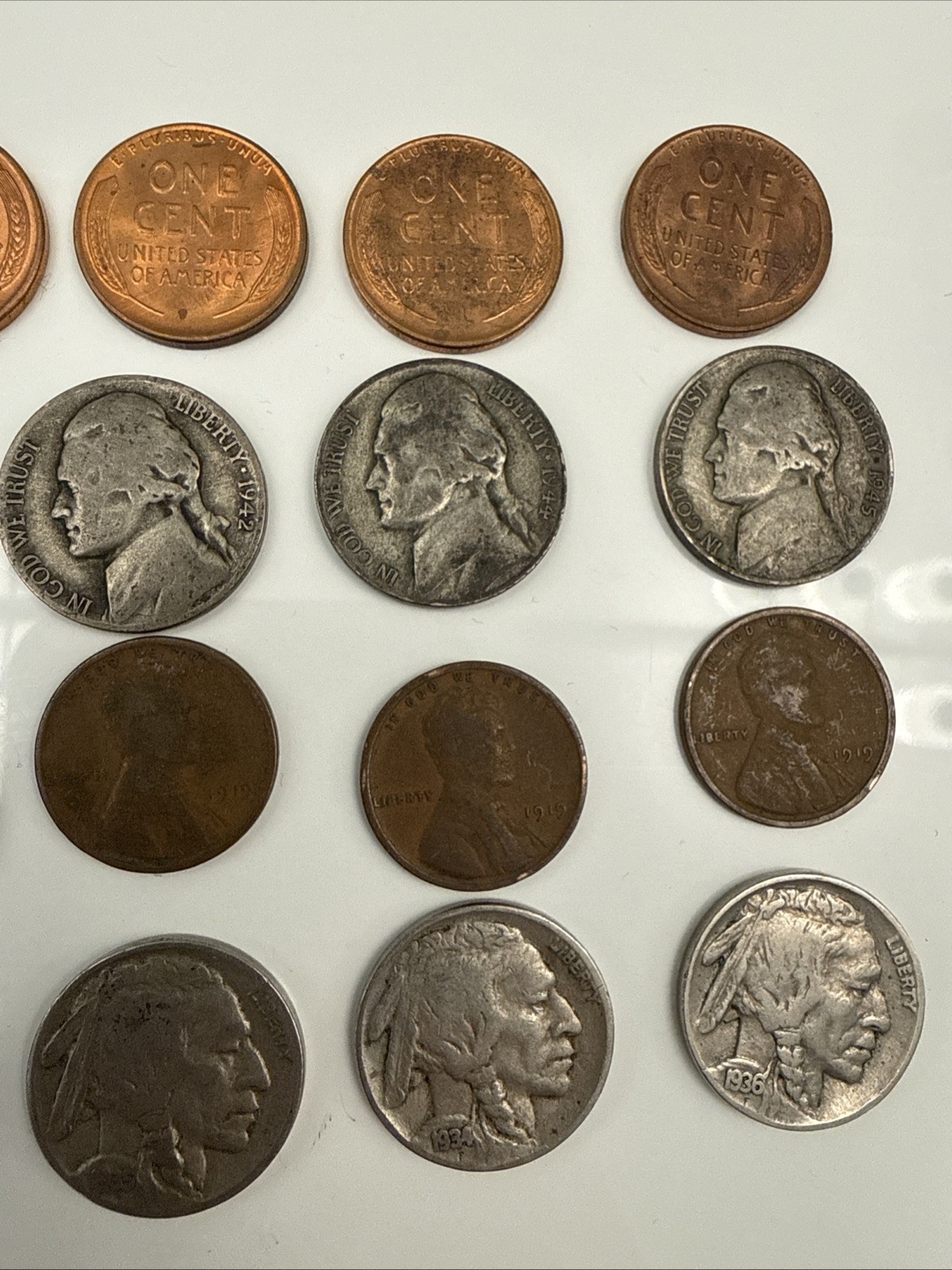 Buffalo Nickel Lot , Wheat & BU RED Wheat, WW2 Nickel Set of 4 Coins (C-4-001)