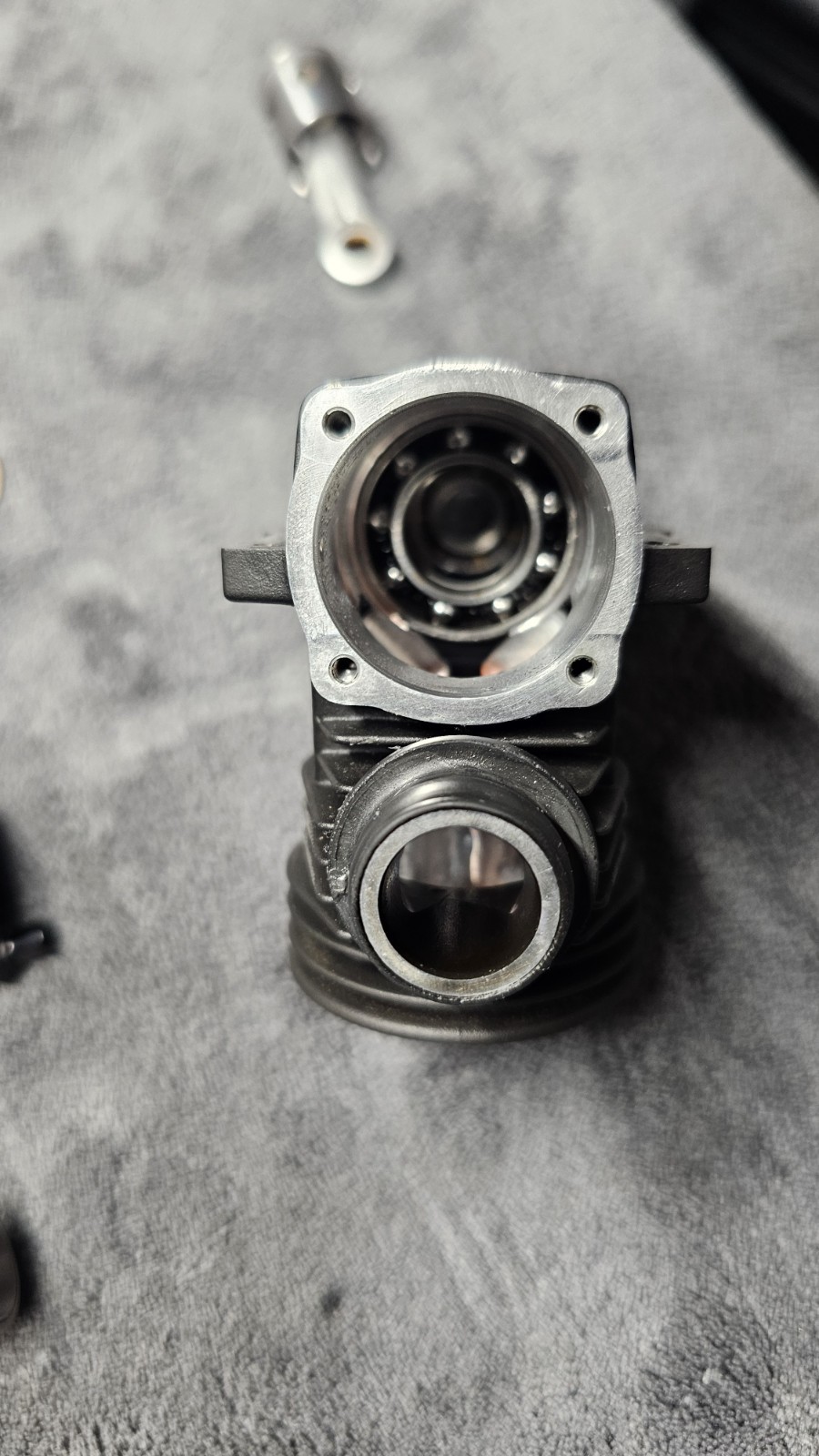 O.S. Engines R2104 Race Engine, Good Compression With Extra Glow Plugs