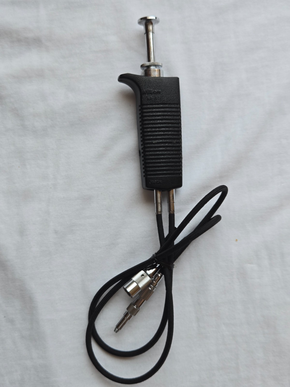 Original NIKON AR-4 Double Remote Shutter Release in Excellent Condition