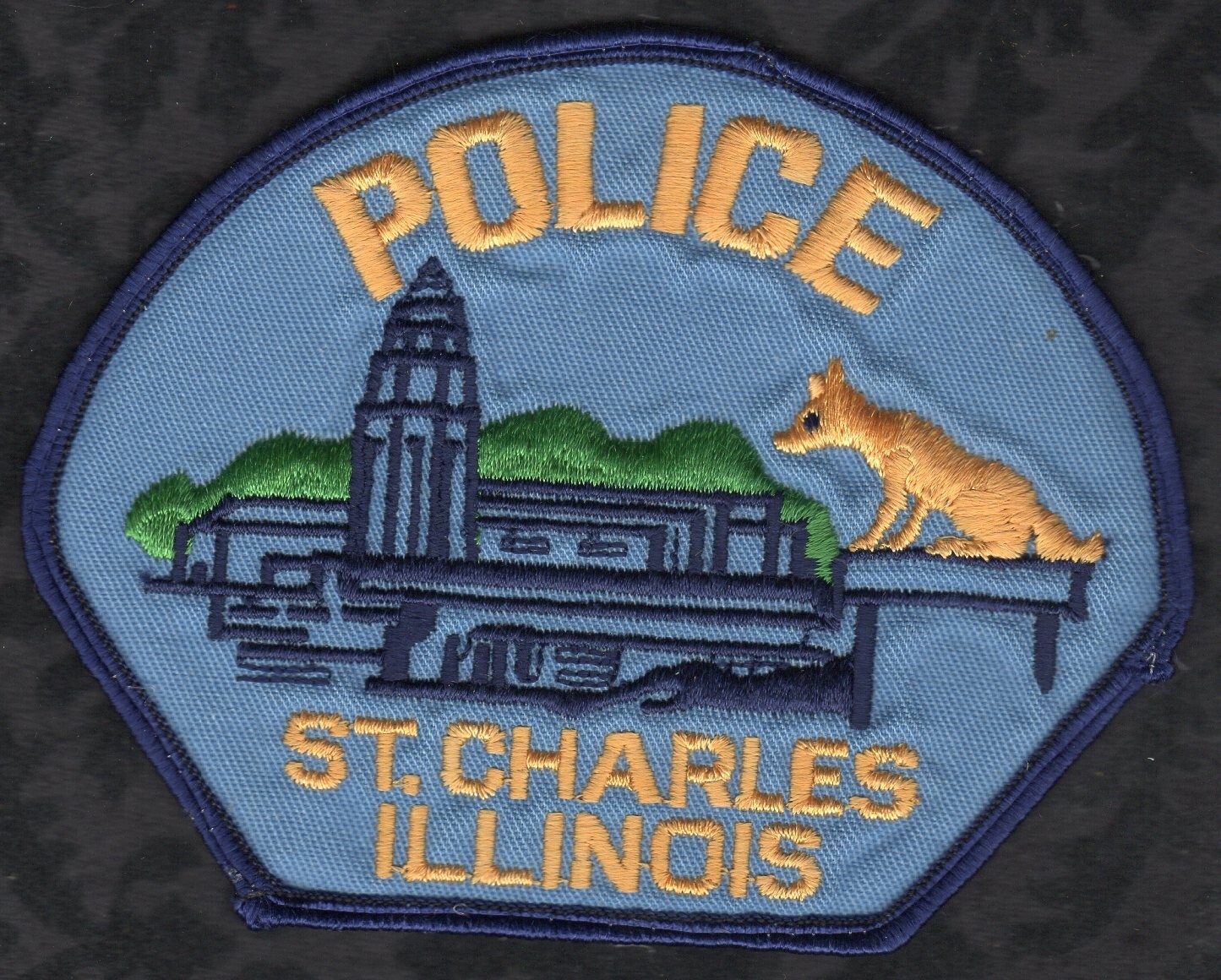 ST. Charles Illinois Police Shoulder Patch  OBSOLETE