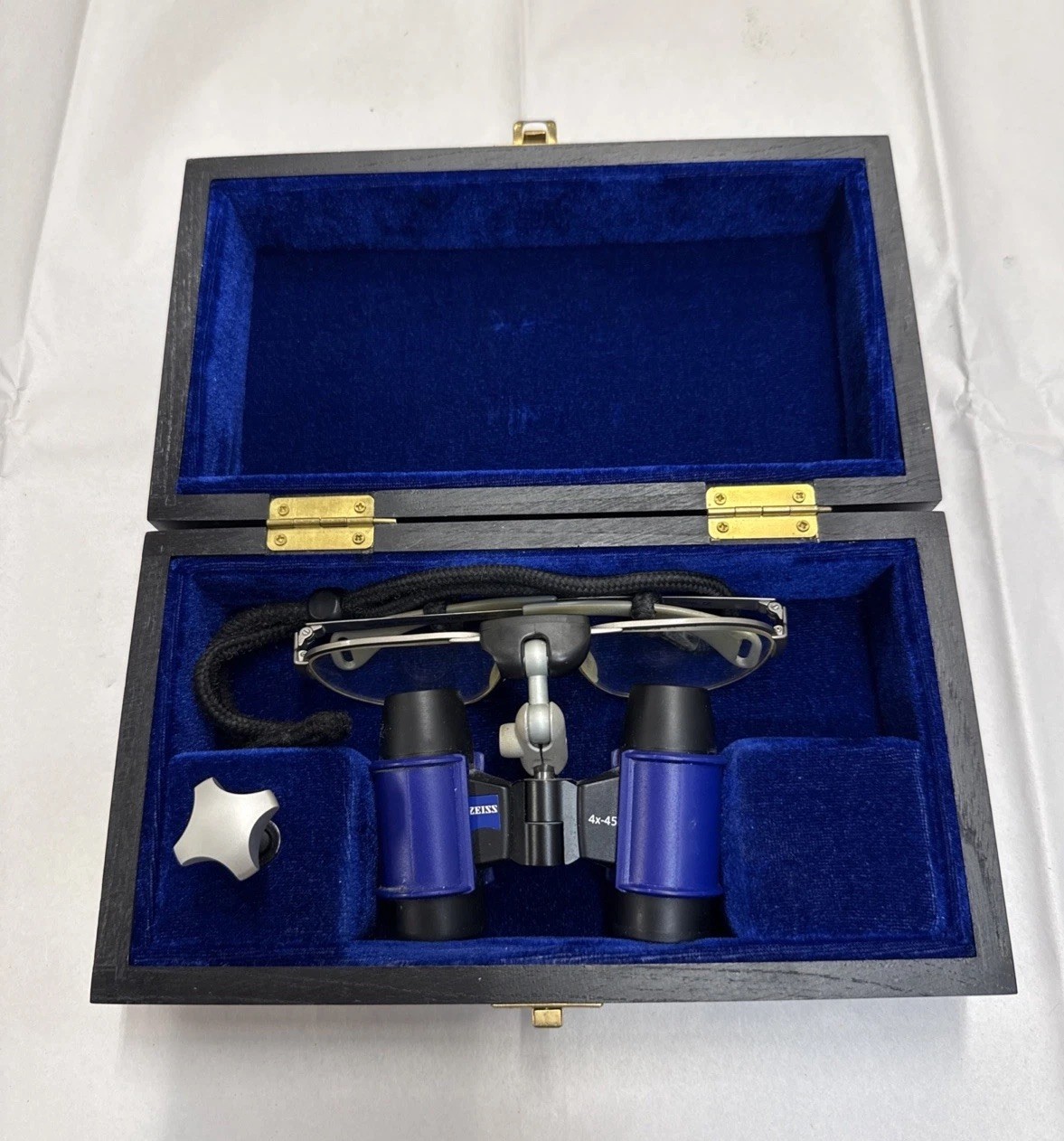Zeiss Surgical Loupes By 4 x450mm. Pure Titanium 130mm Carl Zeiss Systemträger