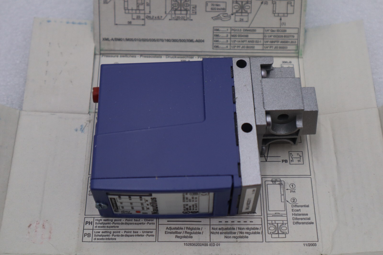 NEW TELEMECANIQUE XML A160D2S11 PRESSURE SWITCH XMLA160D2S11 STOCK K-2297