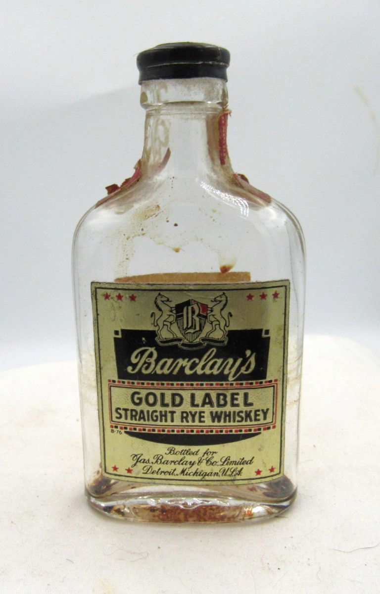 1940's Barclay's Gold Label Rye Detroit Mich 4" Clear Whiskey Nip Bottle