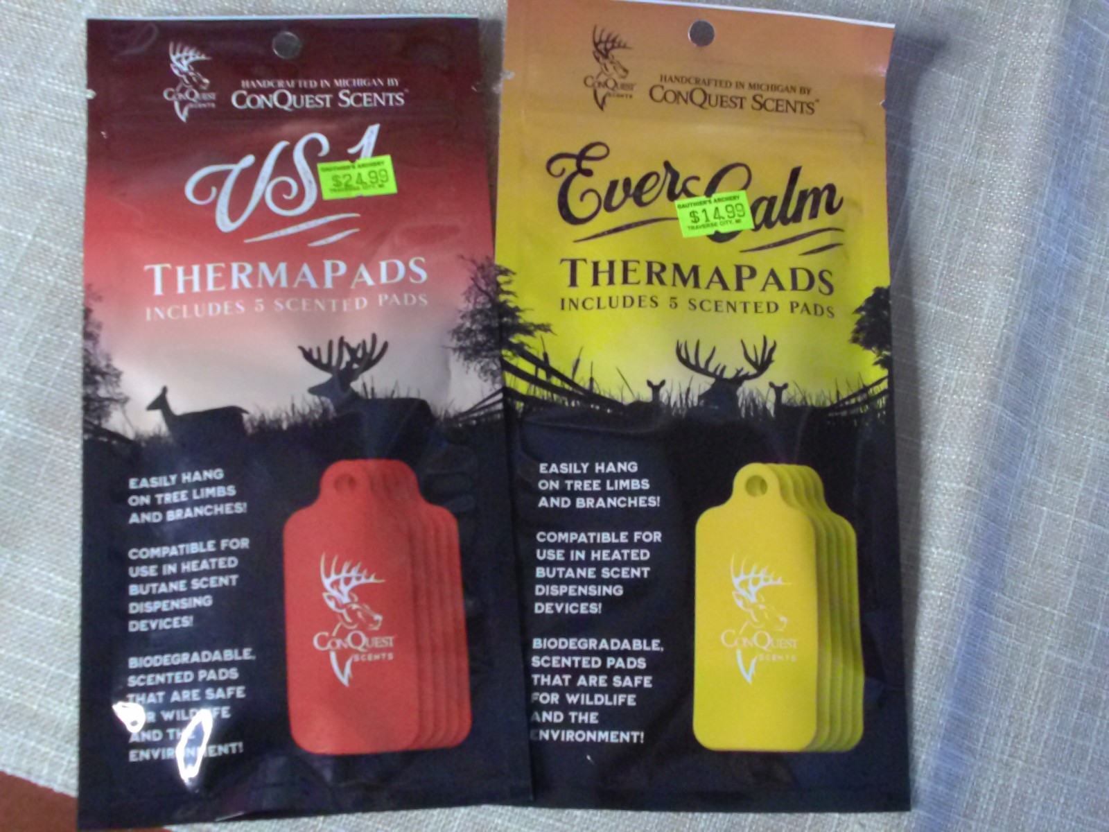 Lot Of 2 Packs Conquest Scents Therma Pads VS-1 Doe Estrus & Ever Calm Deer Herd