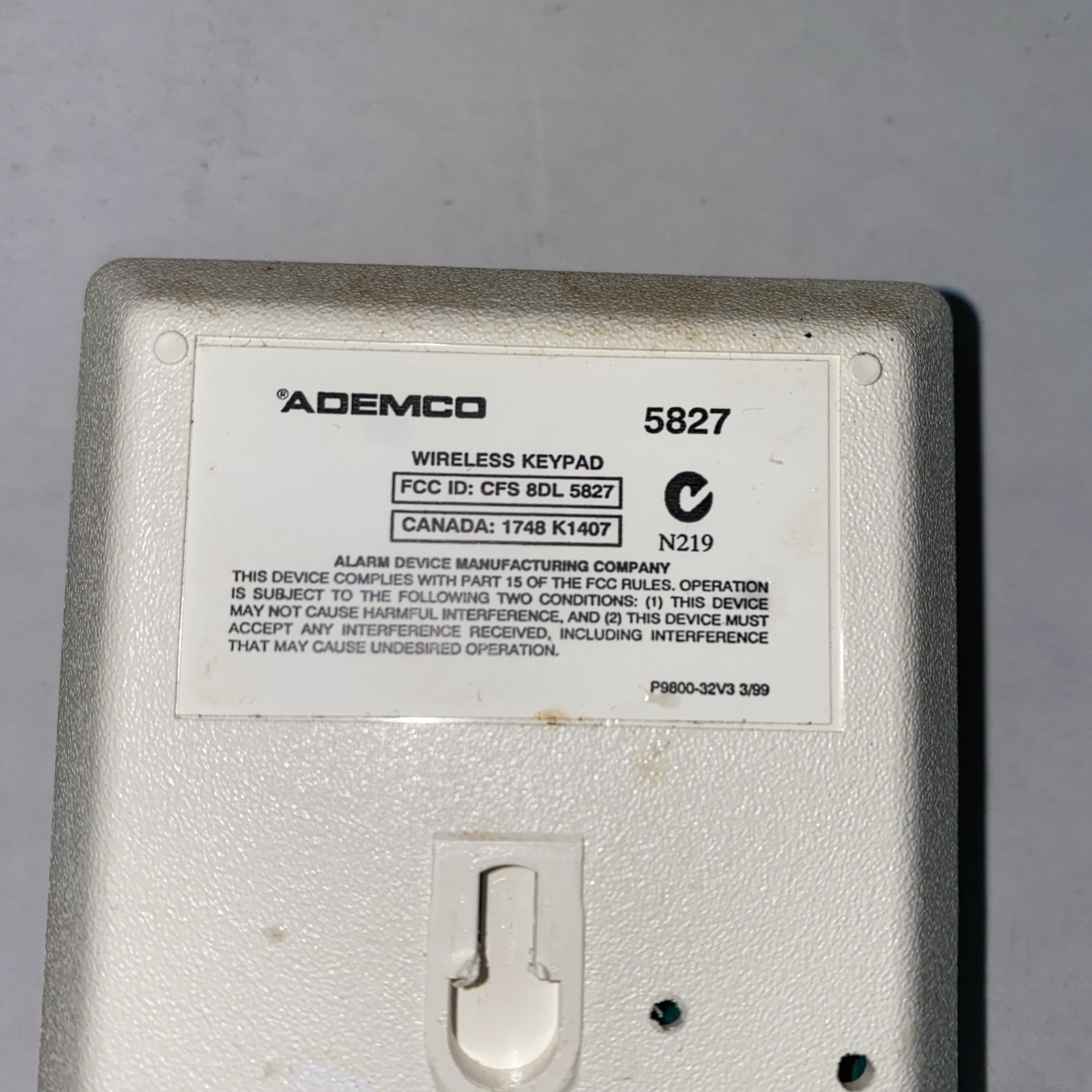 Ademco 5827 Home Security System Wall Mounted Remote Wireless Keypad