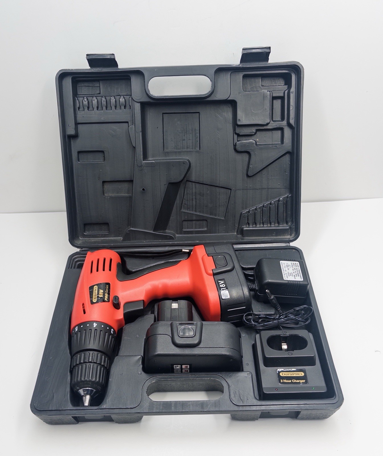DuraPro/Pro-Series 18V Drill 06-3522 Charger, 2 Batteries