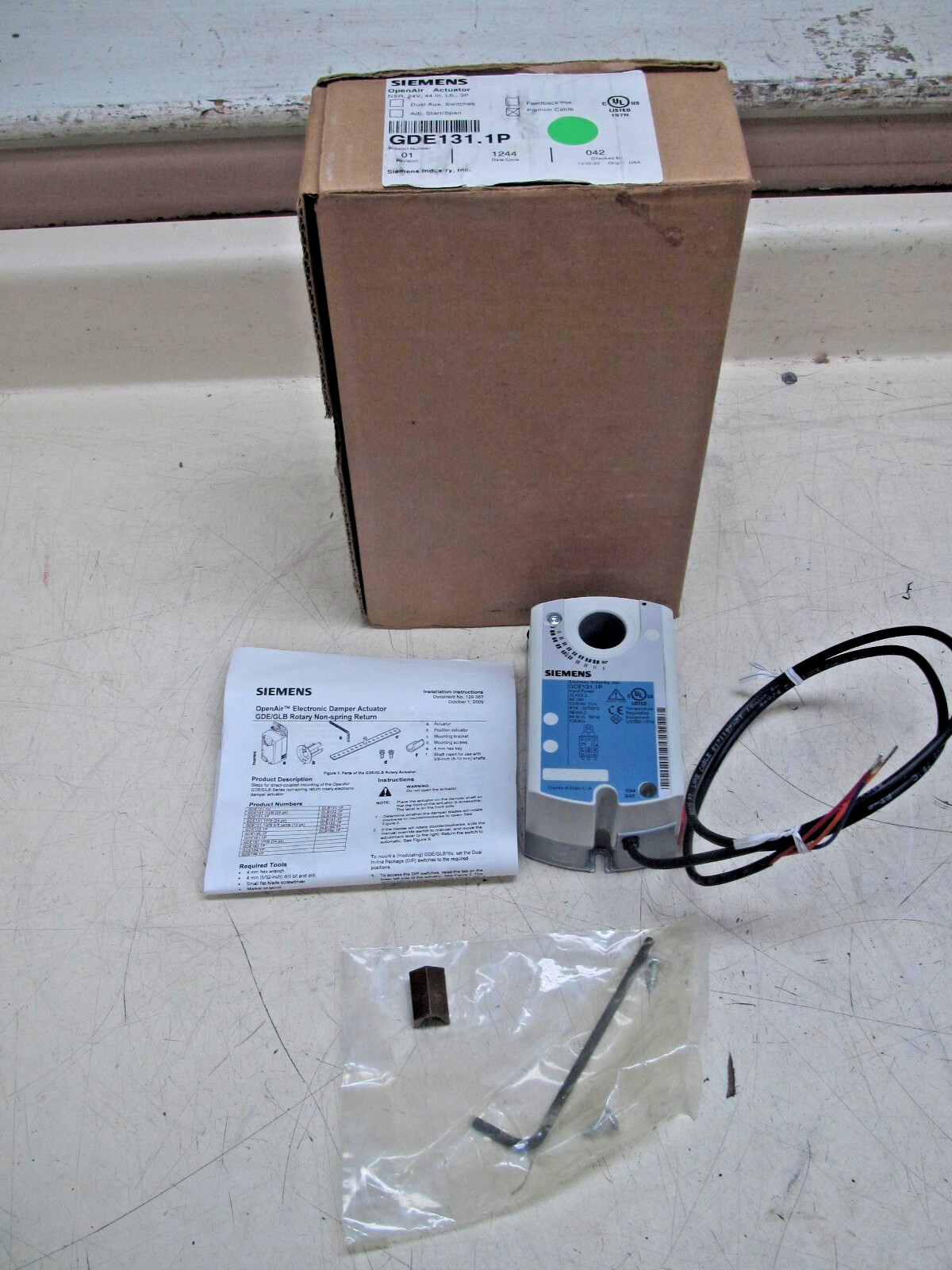 Siemens Damper Actuator HVAC Temperature Regulating Siemens P/N: GDE131.1P
