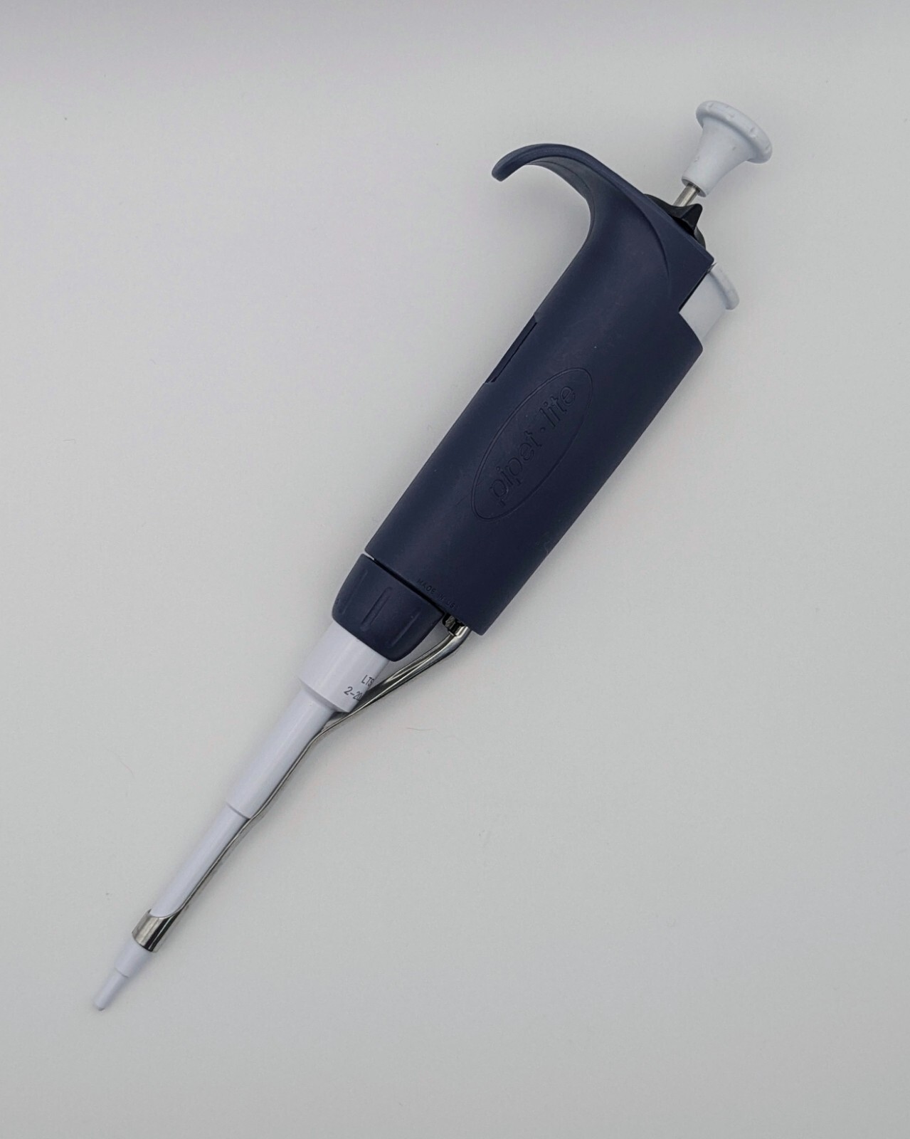 Rainin Pipet-Lite LTS L20 Pipette | 2-20µL | Cleaned, Calibrated, Refurb