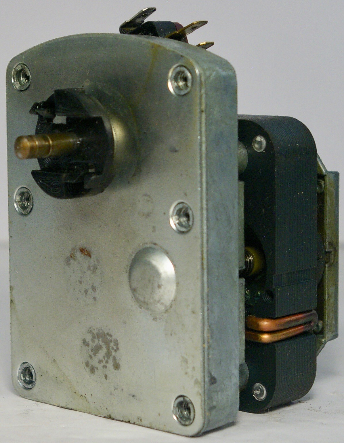 AUTOMATIC PRODUCTS 425, 430, 435 SNACK MACHINE MOTOR