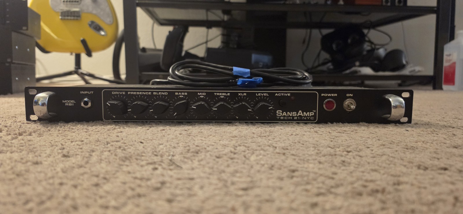 Tech 21 SansAmp RBI Rackmount Bass Pre amp