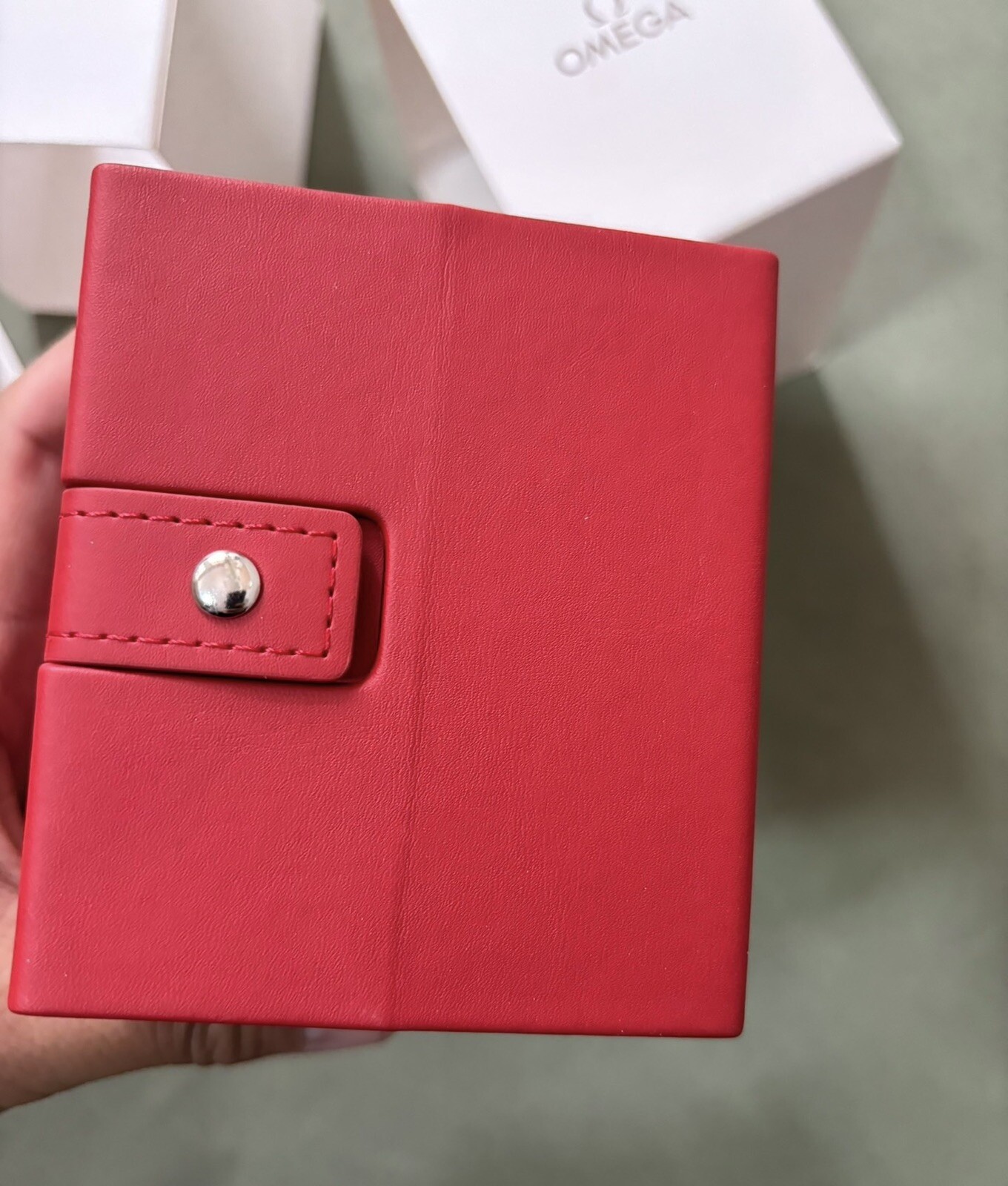 OMEGA WATCH BOX TRAVEL BOX RED BOX