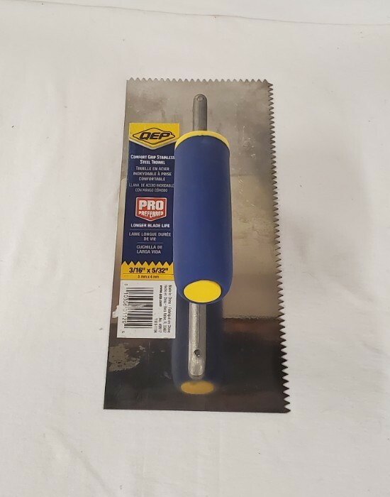 ⚠️QEP Comfort Grip Pro Preferred 3/16" In X 5/32" V Stainless Steel Trowel 49917