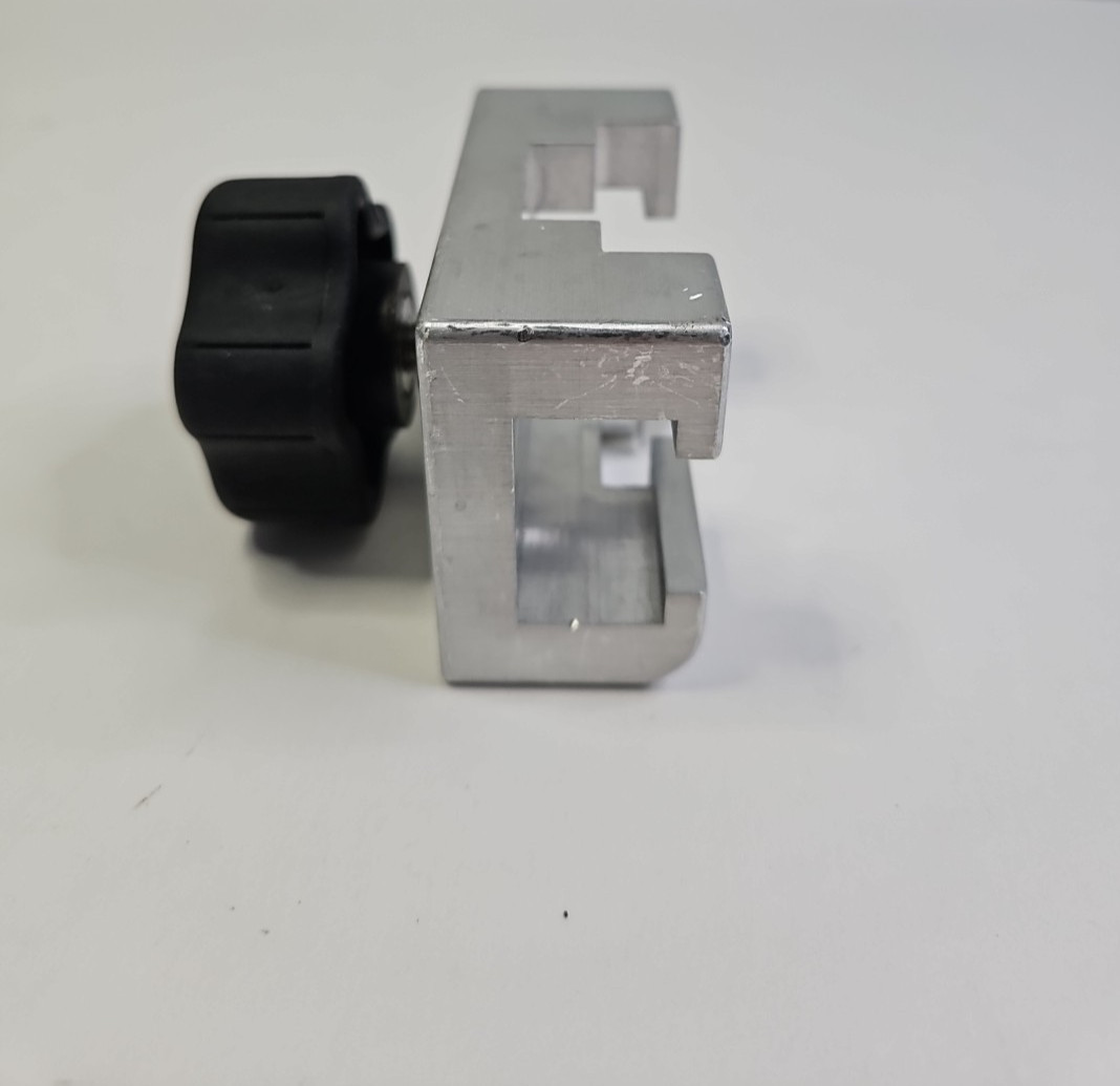 Stryker OZ 7527675 Inside Rail Clamp, Universal