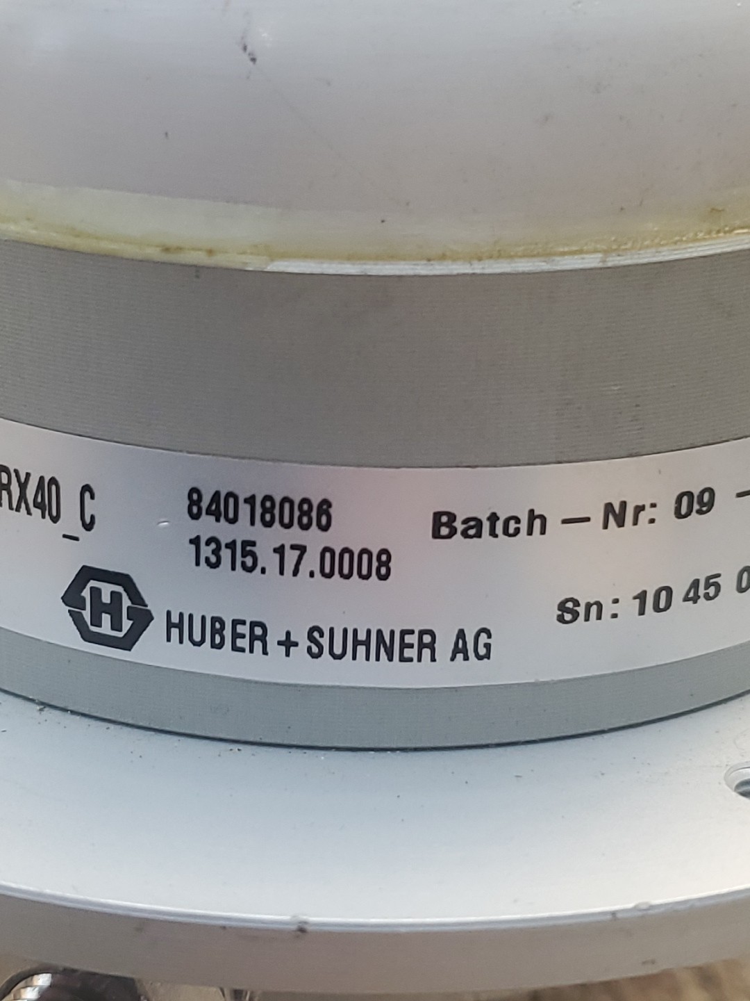 HUBER+SUHNER 84018086 Telecom Antenna, Open Box