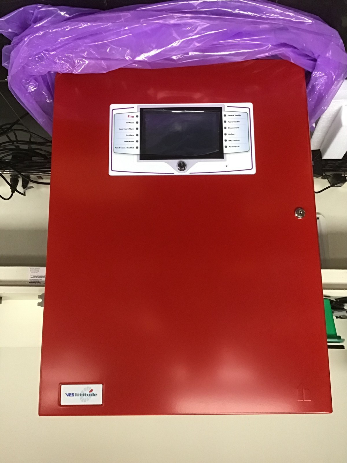 VES/Hochiki Latitude Panel 8 Slot - LV702H2-10
