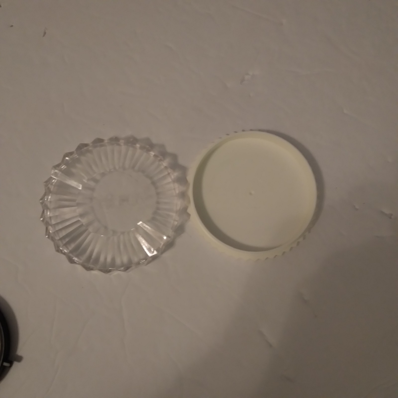 Tiffen 72MM circle Polarizer Made in U.S.A. with case