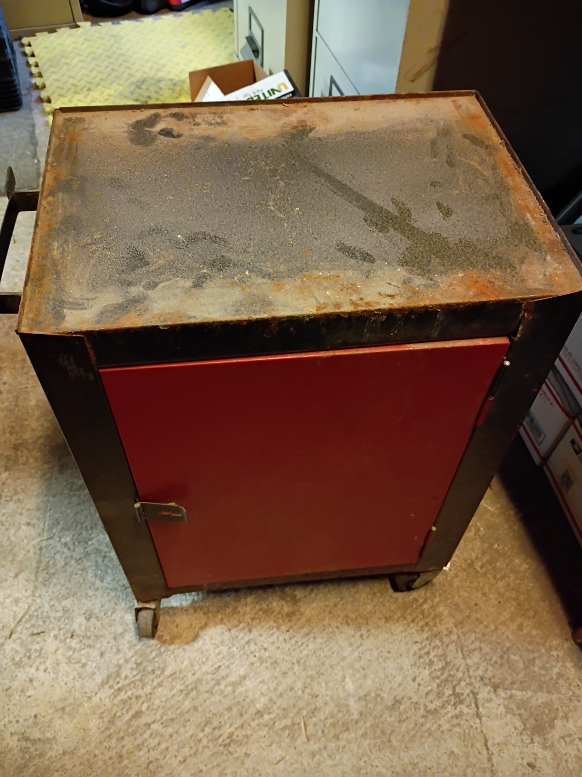 unbranded Rolling Metal Cabinet15 3/4"x11"x22"