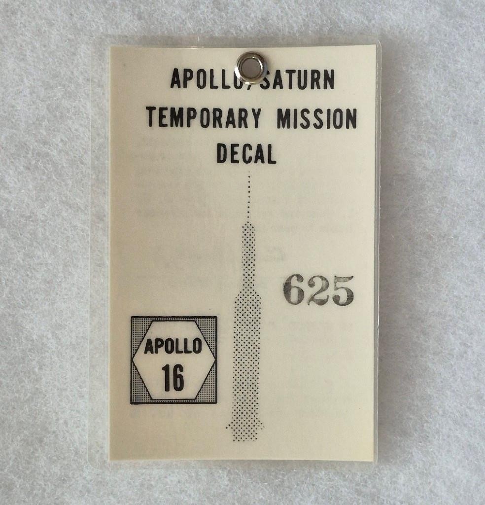 Vintage NASA 1972 APOLLO 16 KSC Temporary "J Mission" Decal BADGE #625 SATURN