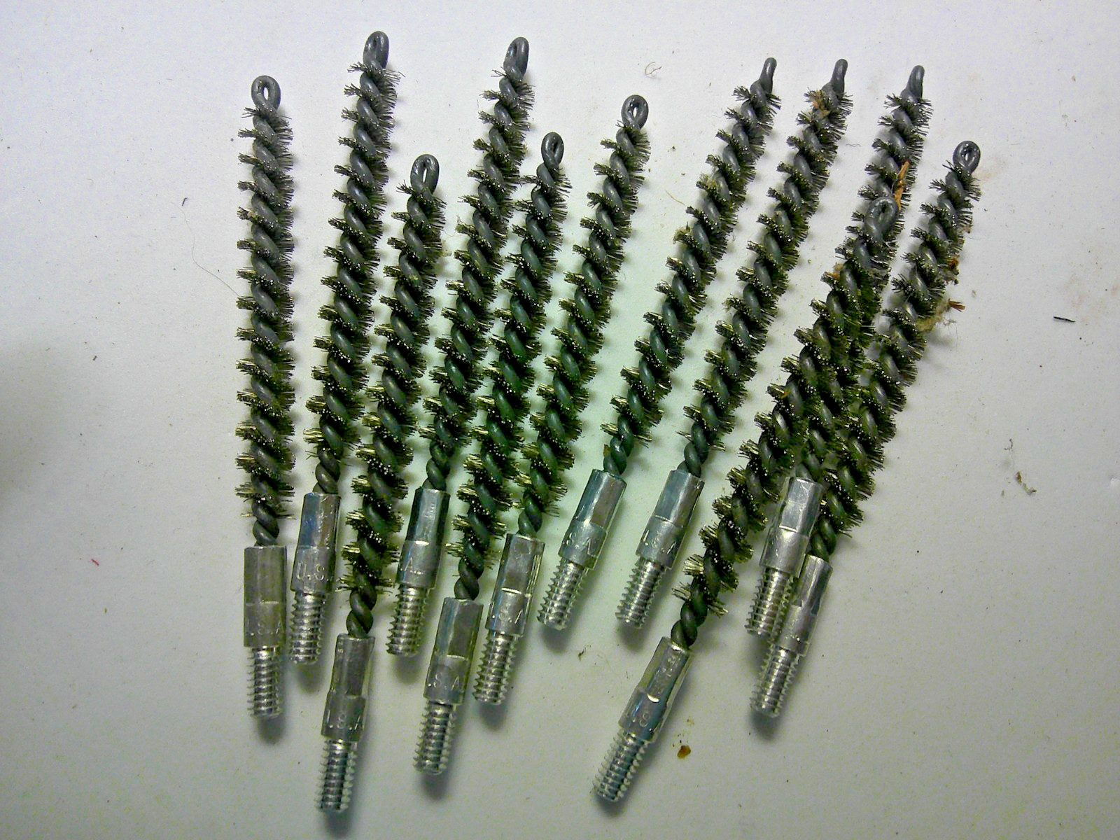 12   stainless steel  Brushes for w/8-32 thread  243 caliber