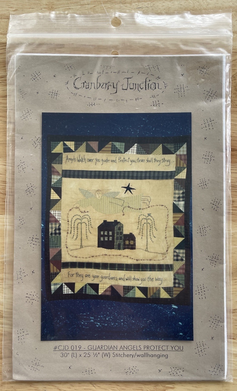 CRANBERRY JUNCTION ~ Guardian Angels Protect You - Stitchery / Wall Hang Pattern