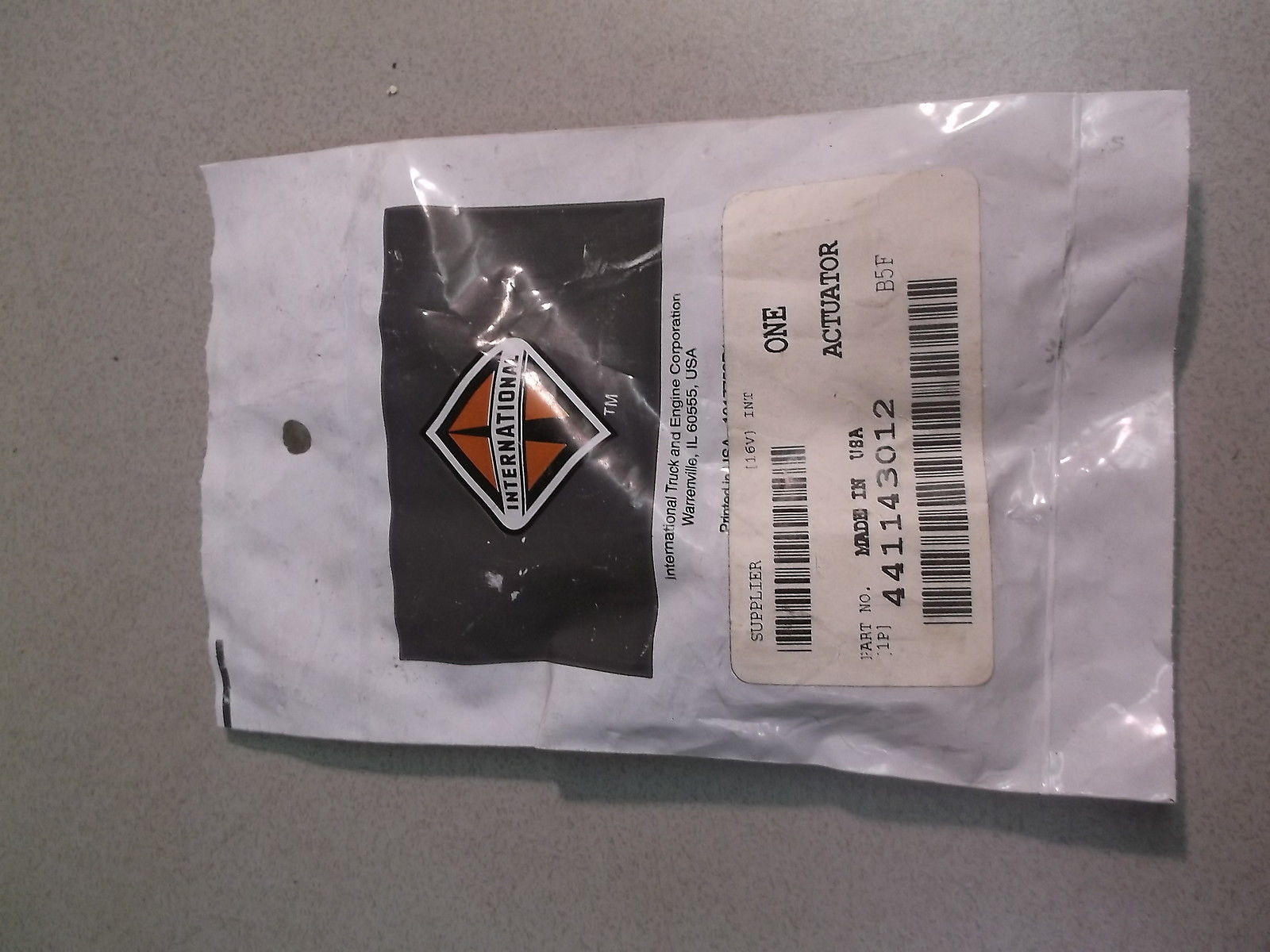 NEW Navistar International Amtran Heated Mirror Actuator Switch 441143012