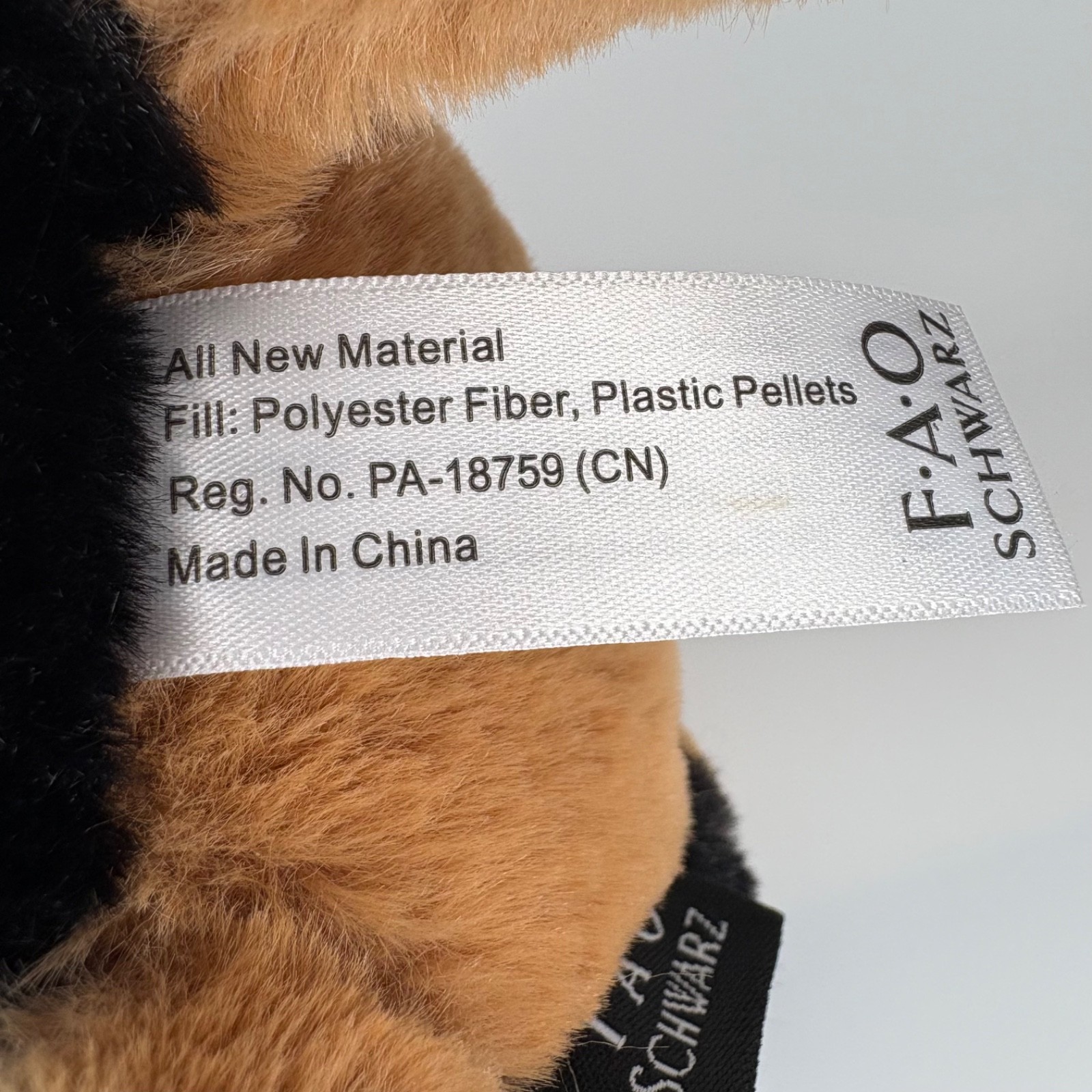 FAO Schwarz Realistic German Shepard Plush 13” Stuffed Animal Stuffy Soft Dog