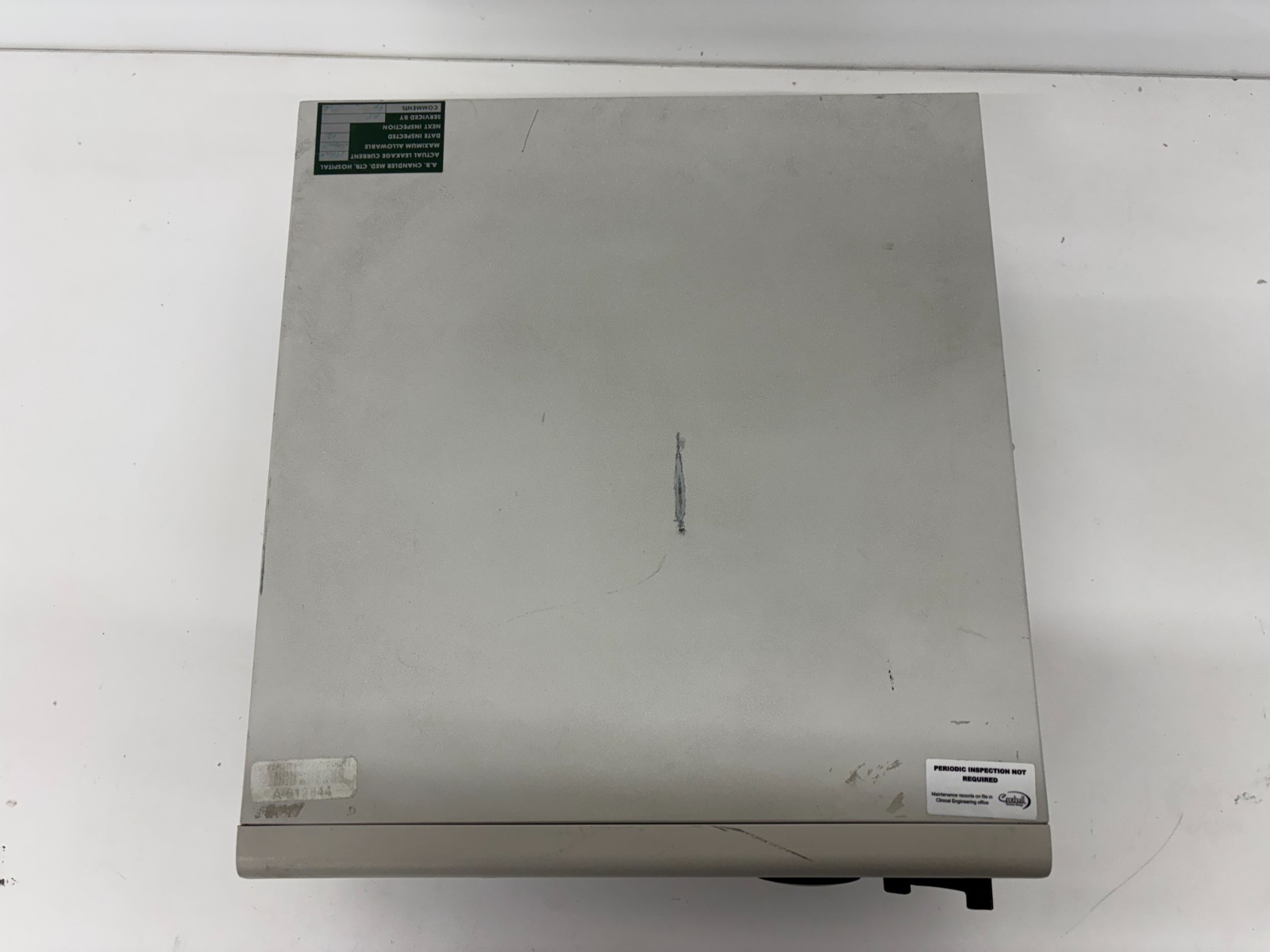 Stryker X6000 Endoscopy Light Source 220-185-000