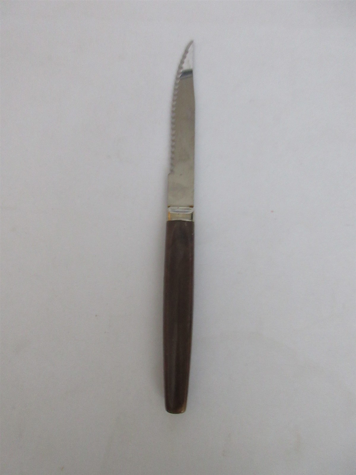 Regent Sheffield Steak Knife England Stainless Serrated Faux Wood plastic handle