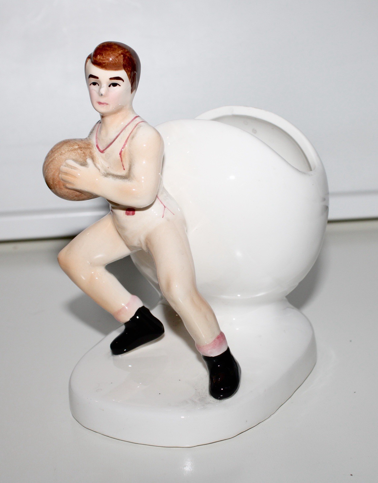 Vintage 1961 Samson Importco Basketball Player Ceramic Planter