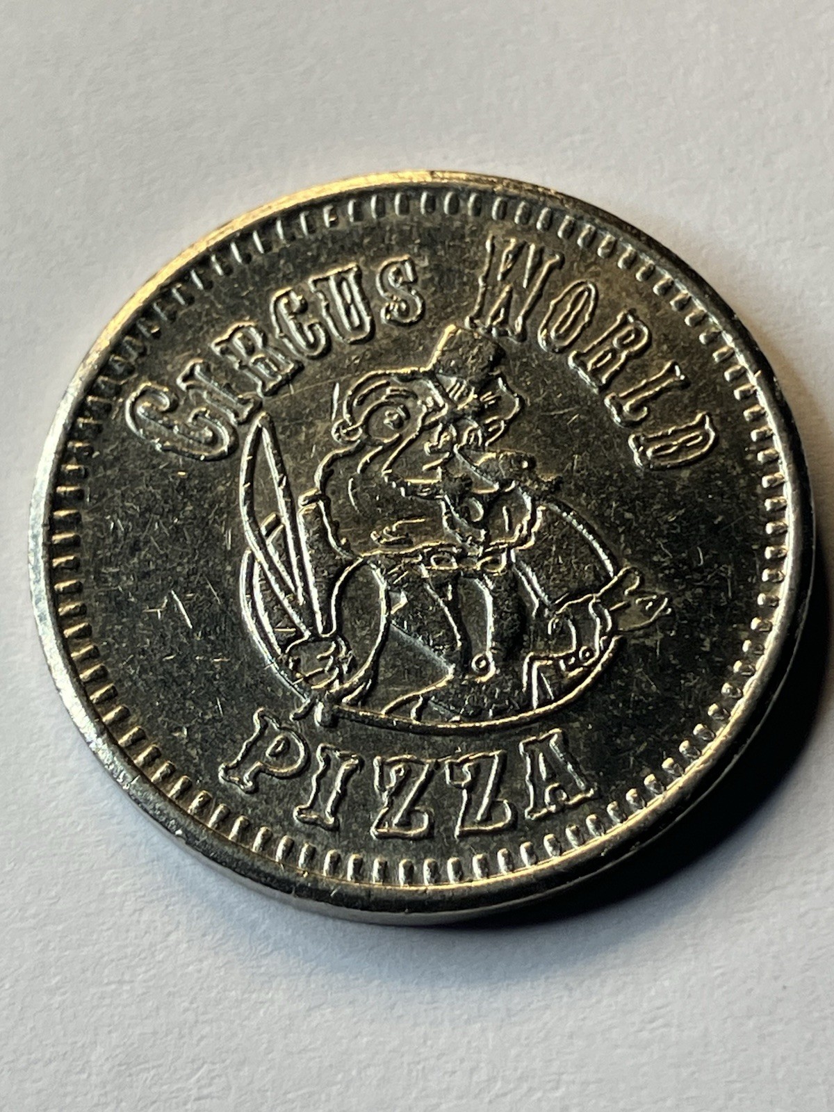 Rare Circus World Arcade Token Defunct #ua2