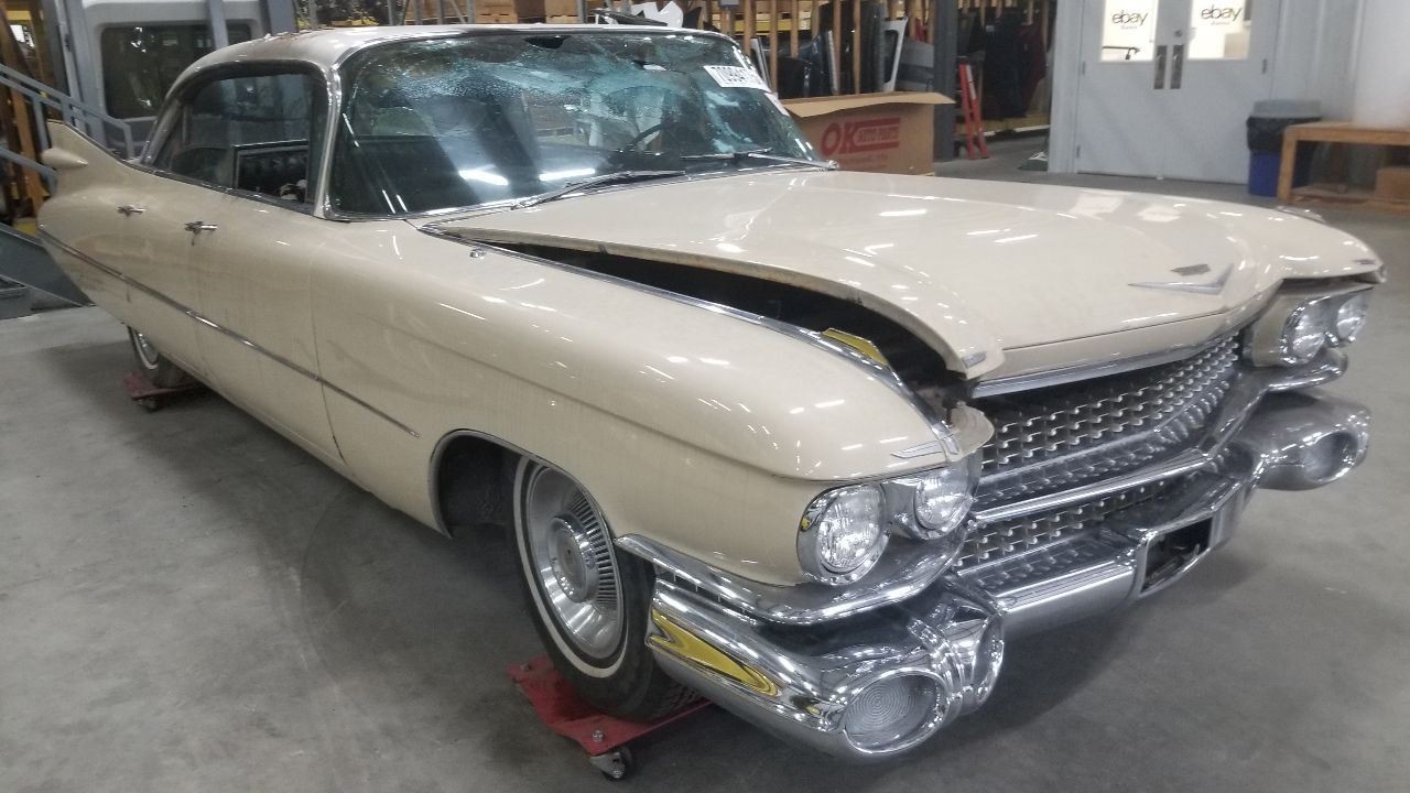 1959 CADILLAC SEDAN DEVILLE 390 RADIATOR