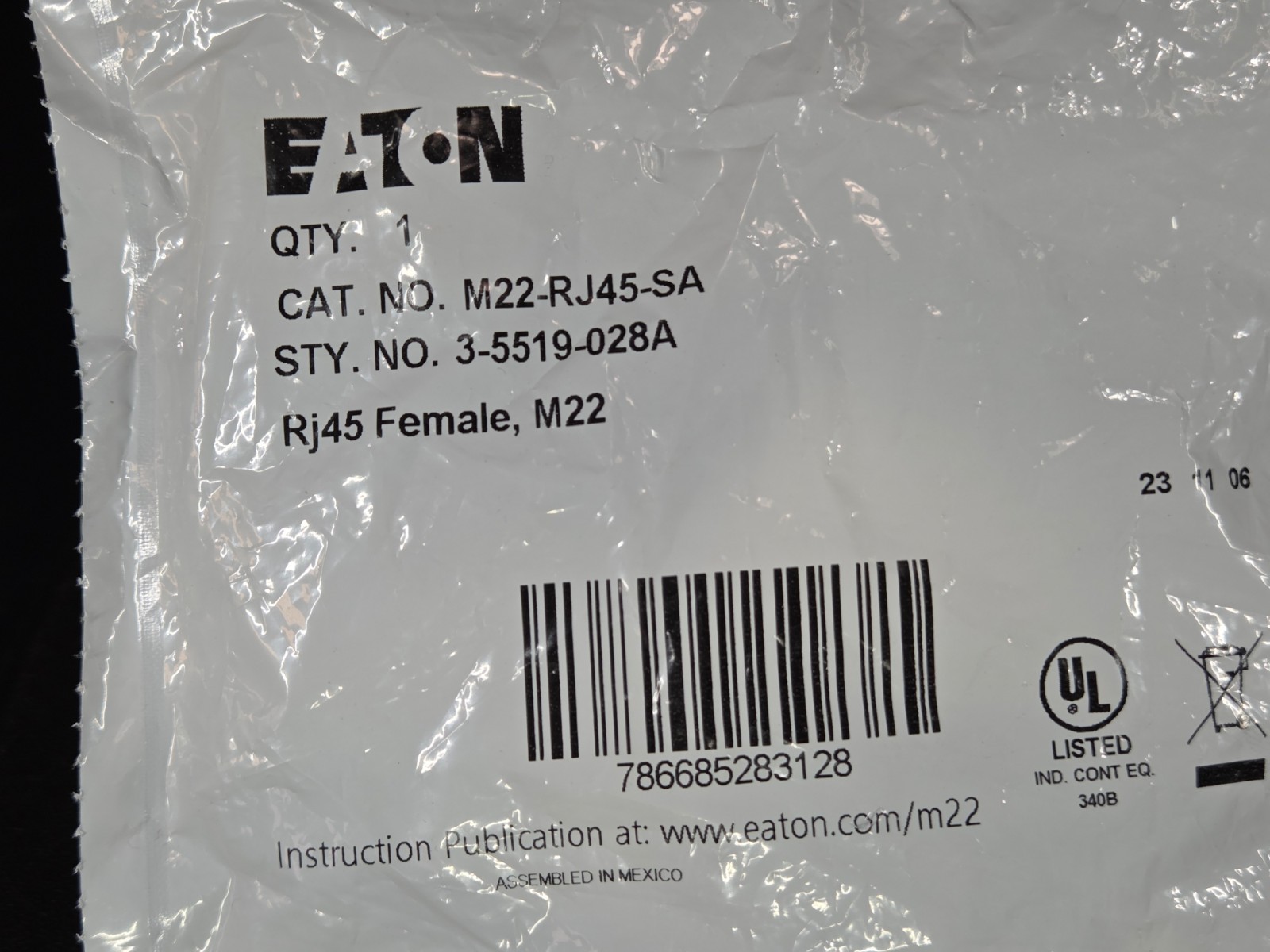 Eaton - Cutler Hammer M22-RJ45-SA Mounting Socket, RJ45, Bulkhead Interface, USB