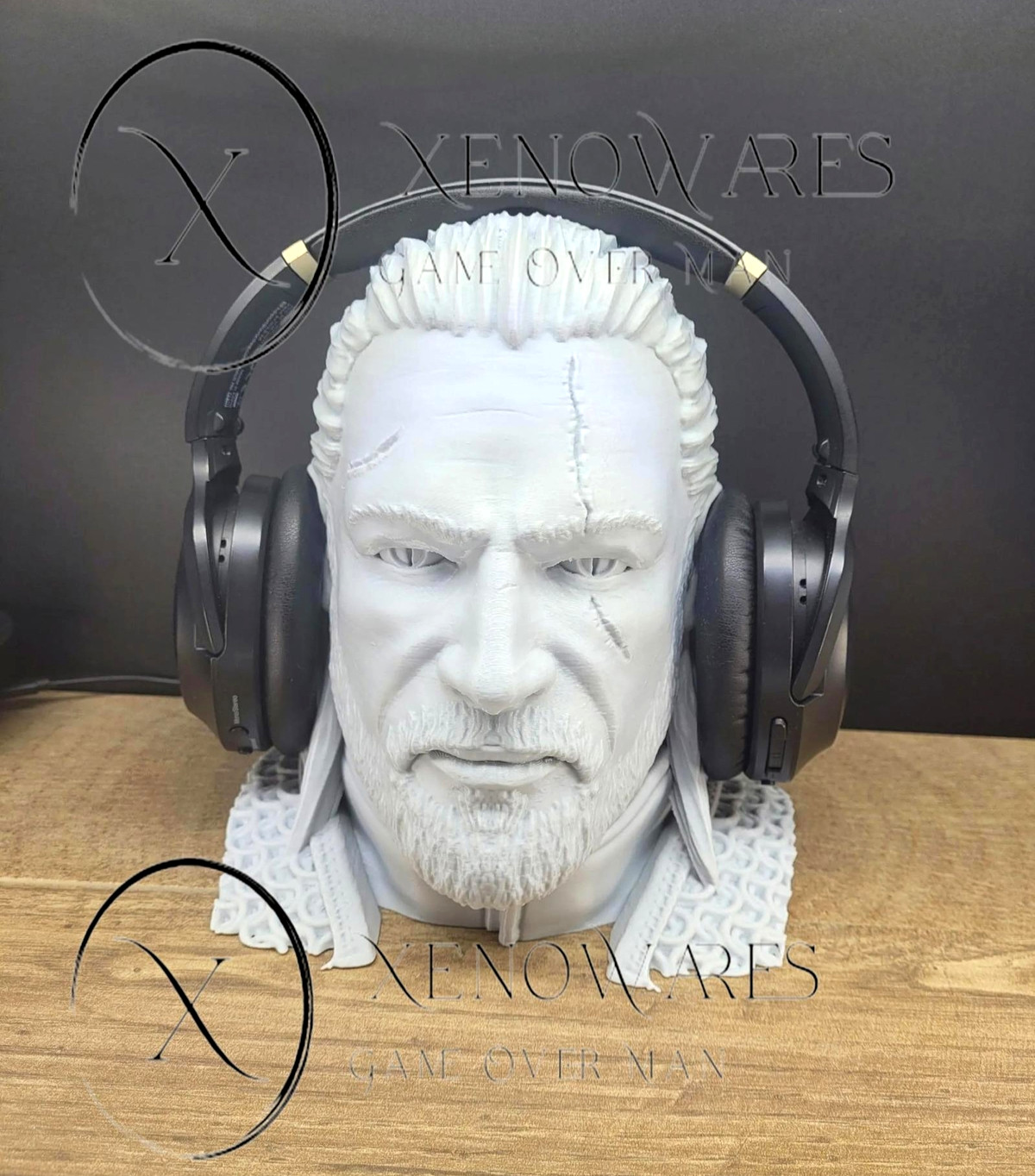 Geralt Headphone Stand - Gaming Headset Holder - Gift for Gamer - Gift for Him