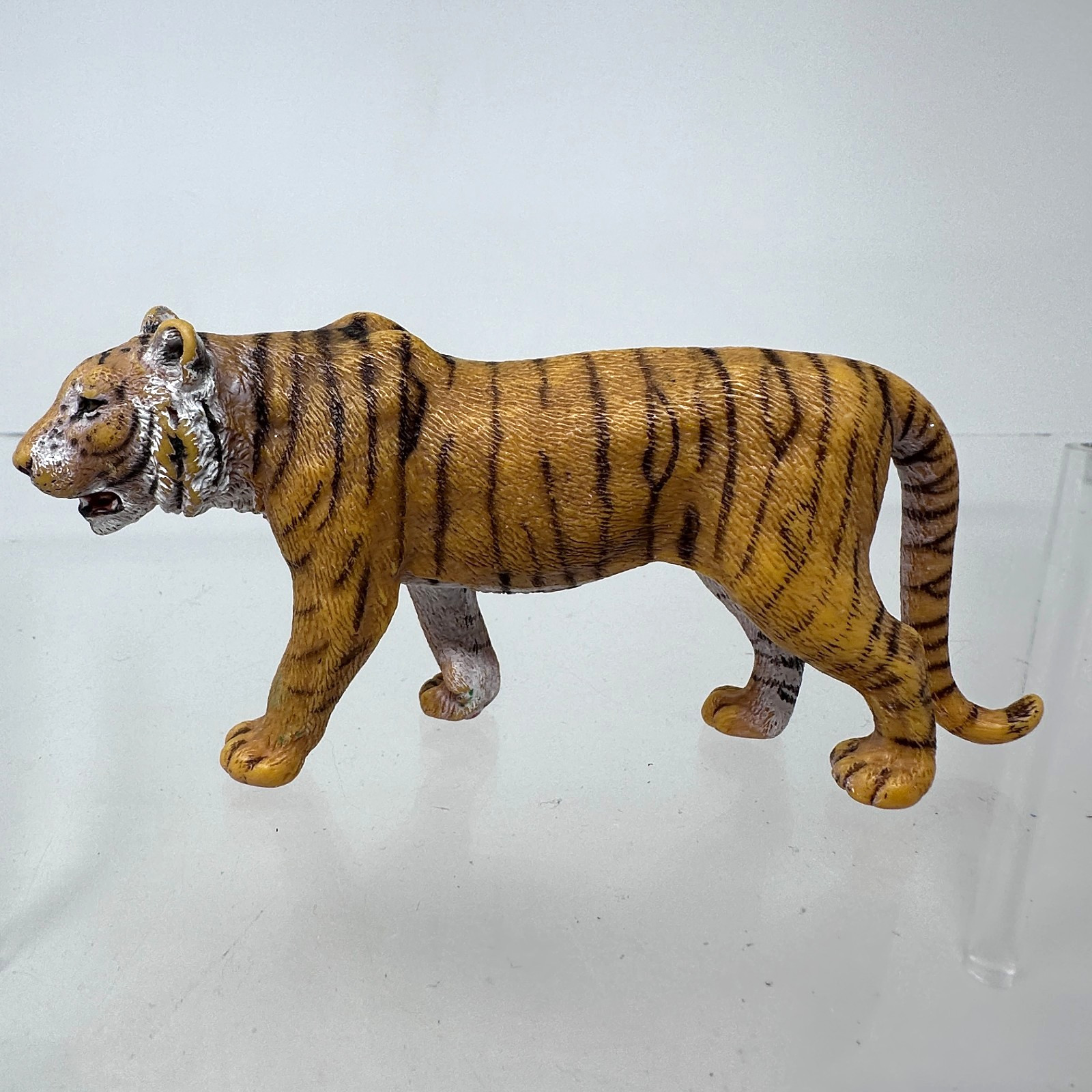 Schleich Bengal Tiger Figure Orange Adult Wildlife Animal Cat Figurine 5" 2007