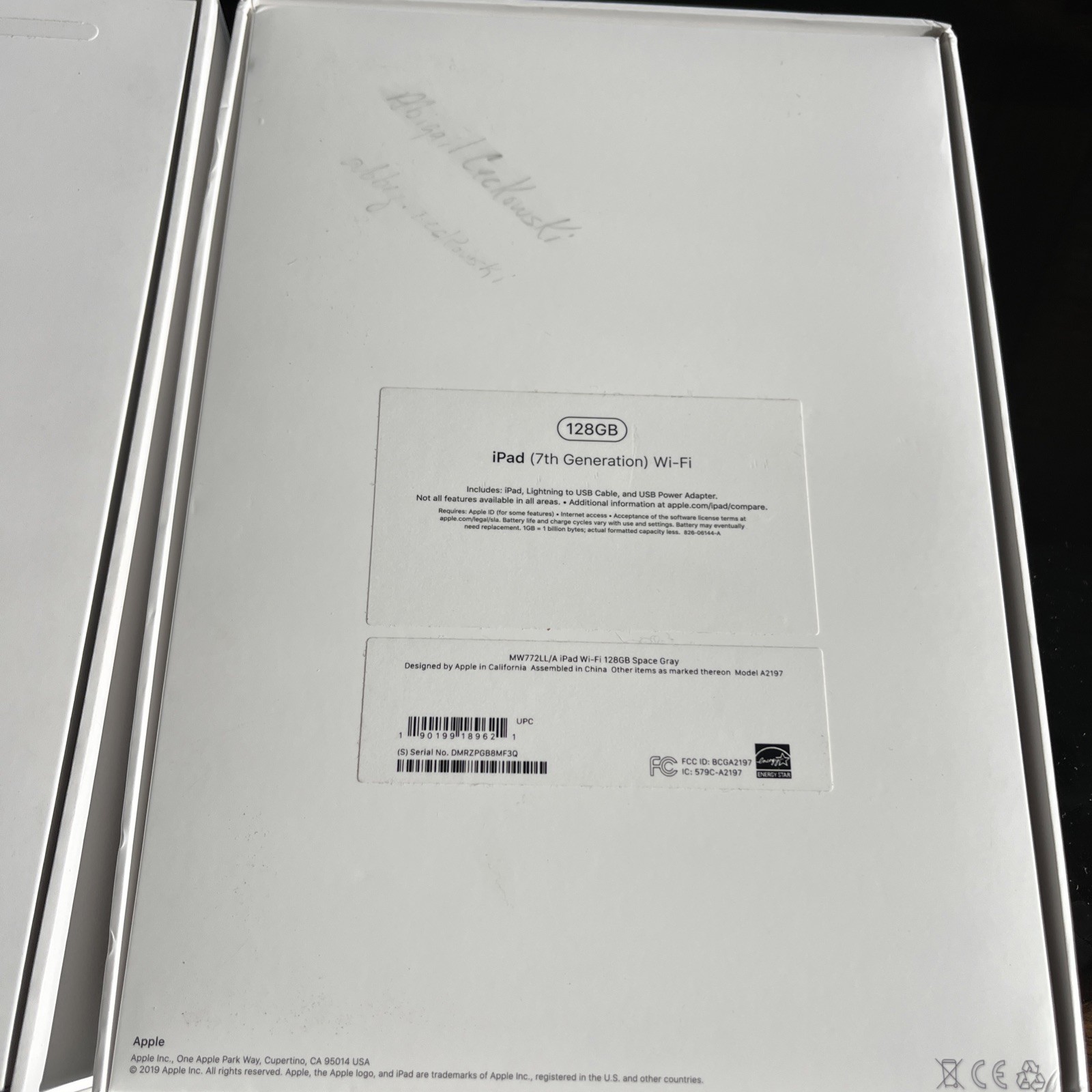 Apple IPAd (2) And Apple Ear Pods Lightning Connector EMPTY BOXES