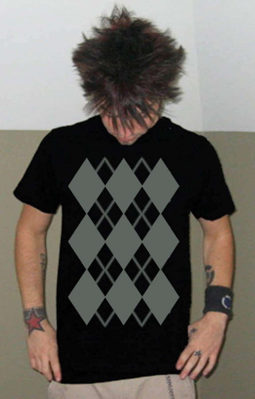 Argyle Design Retro Vintage Fashion T-Shirt – Classic Emo Style