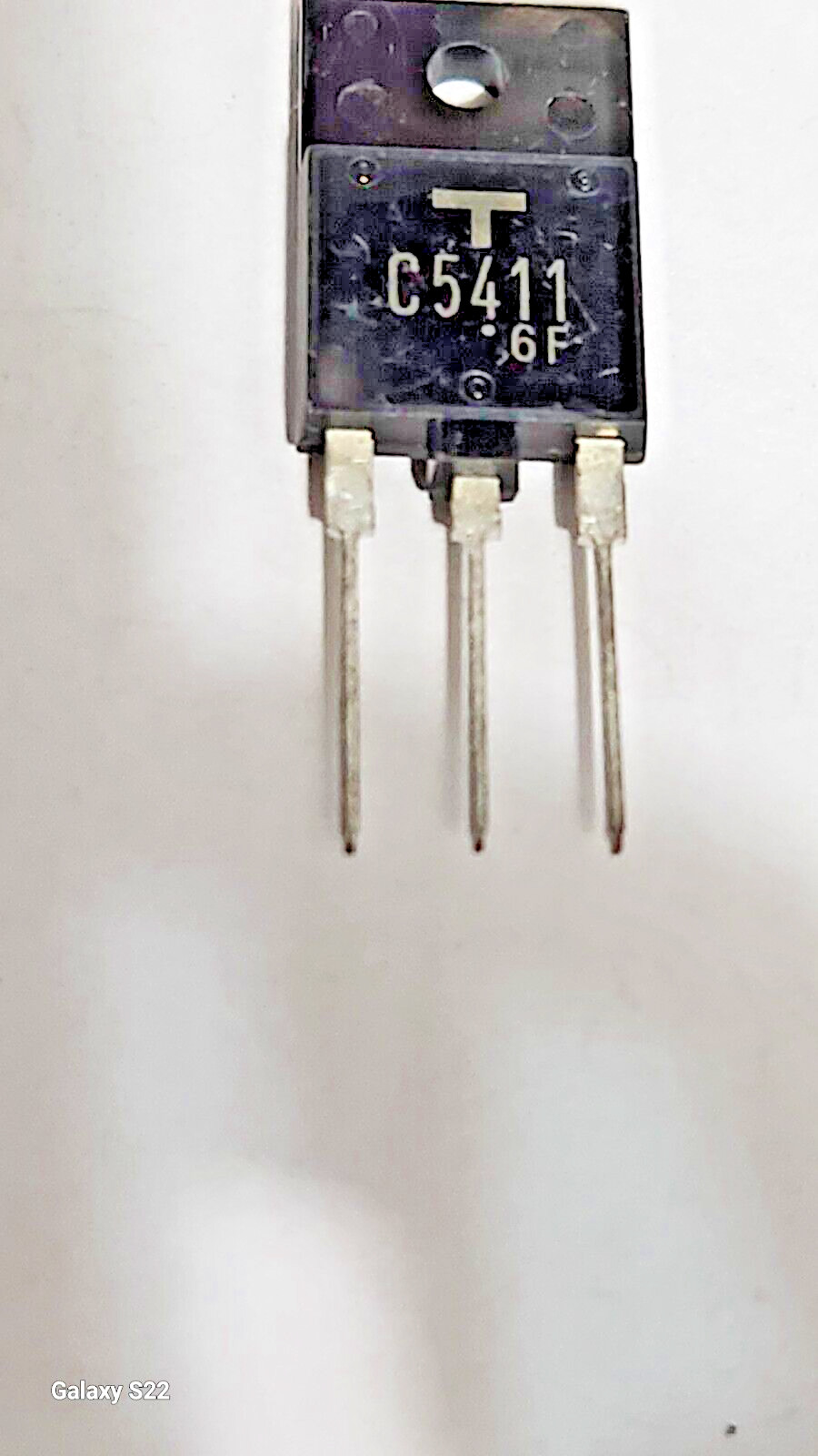 TOSHIBA TRANSISTOR 2SC5411 USED IN VARIOUS APPLICATIONS
