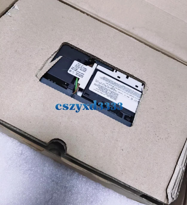 NEW SIEMENS 3RK1301-1AB00-1AA2 Reversing Starter